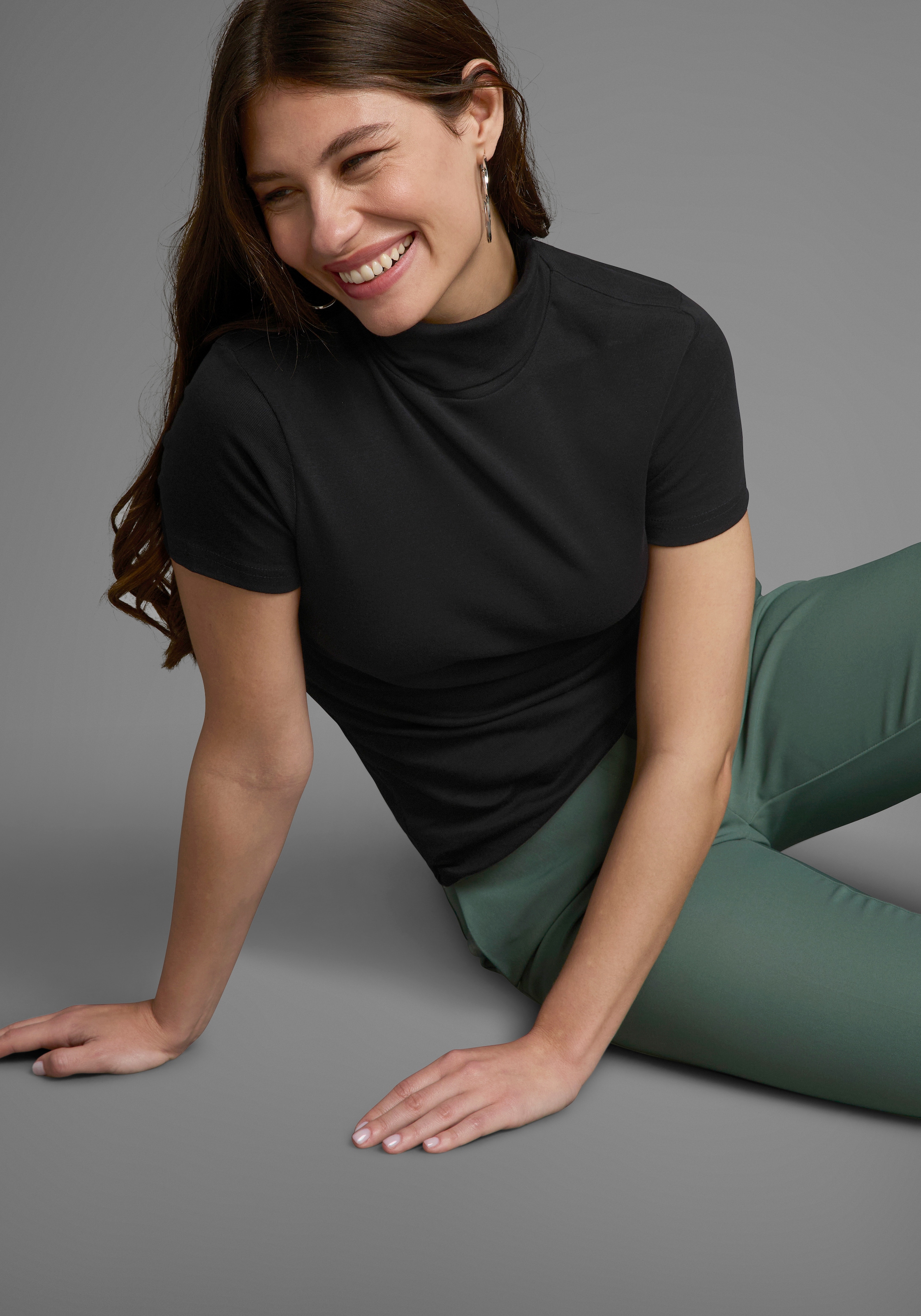Flashlights Rollkragenshirt figurbetont,  Basic-Stil,  Rollkragen,  aus 100% Baumwolle,  elastisch
