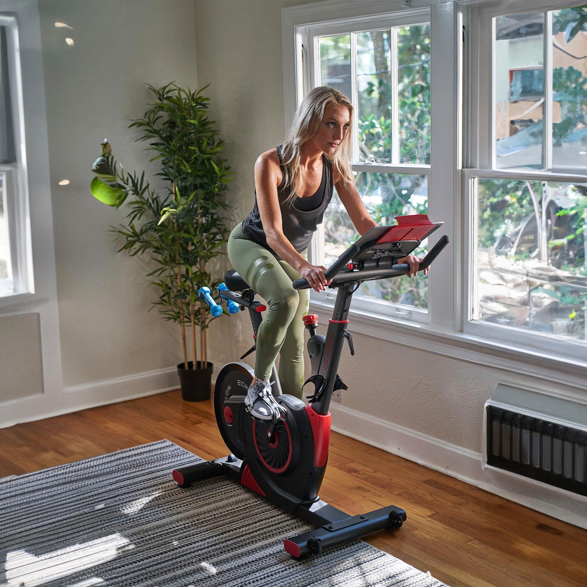 Echelon Heimtrainer »EX-3 Smart Connect«, Schwungmasse ca. 14 kg, 32 Widerstandsstufen
