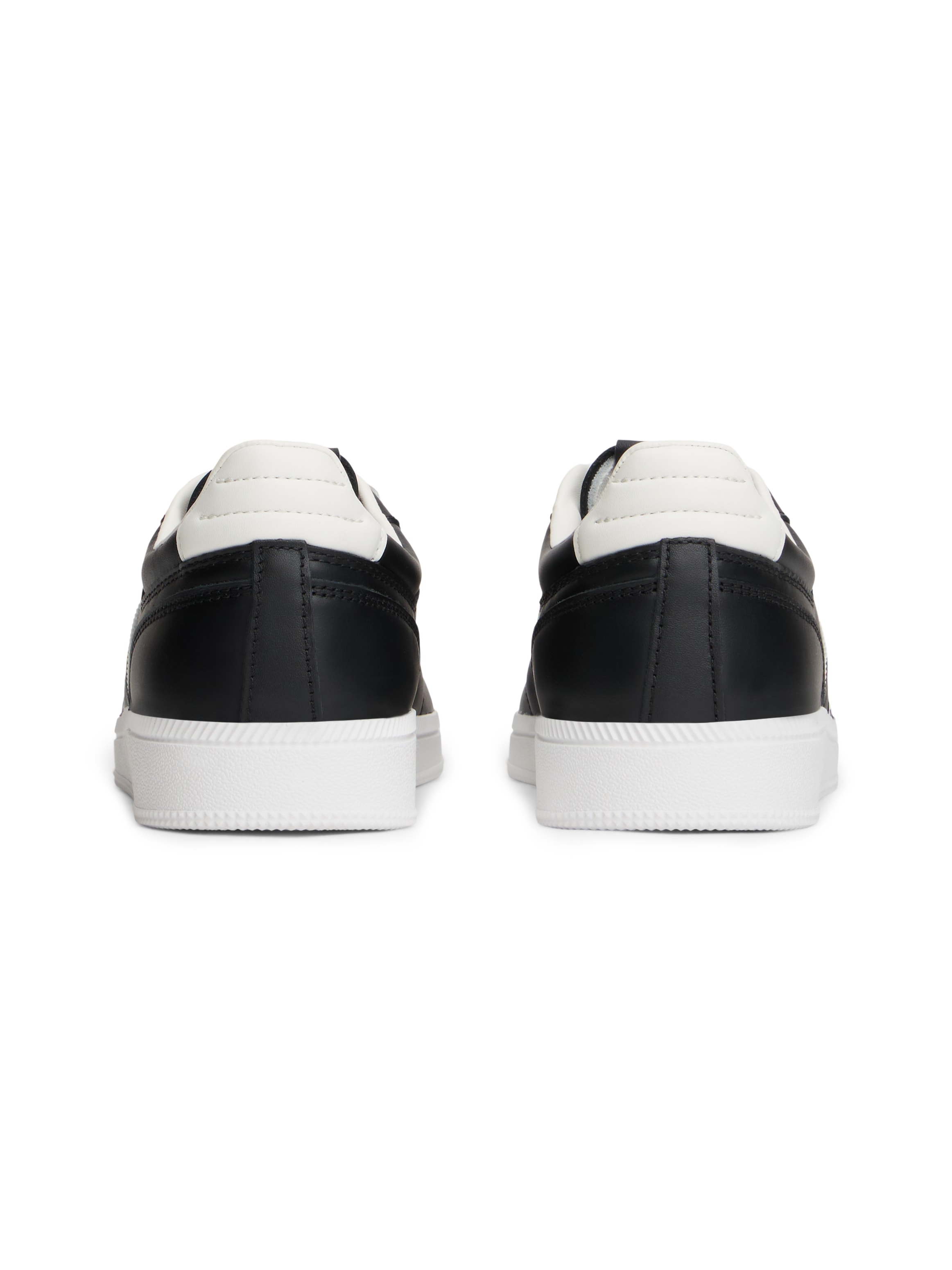 Tommy Jeans Sneaker »THE GREENWICH EDGE STITCHING«  , Freizeitschuh, Halbschuh, Schnürer, Logo an der Seite und Schuhzunge