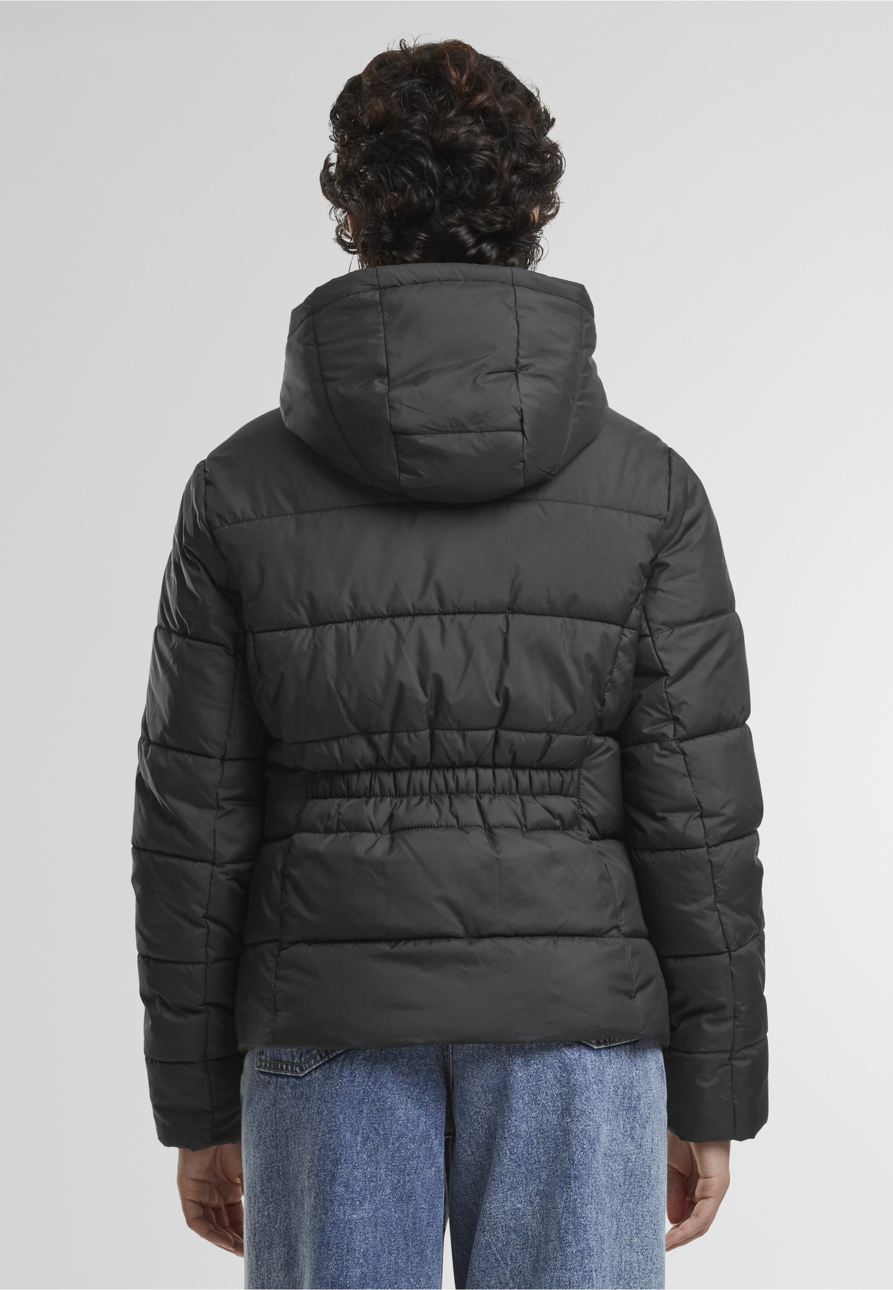 URBAN CLASSICS Winterjacke »Urban Classics Ladies Short Puffer Jacket With Hood« 1 Stk. tlg. mit Kapuze