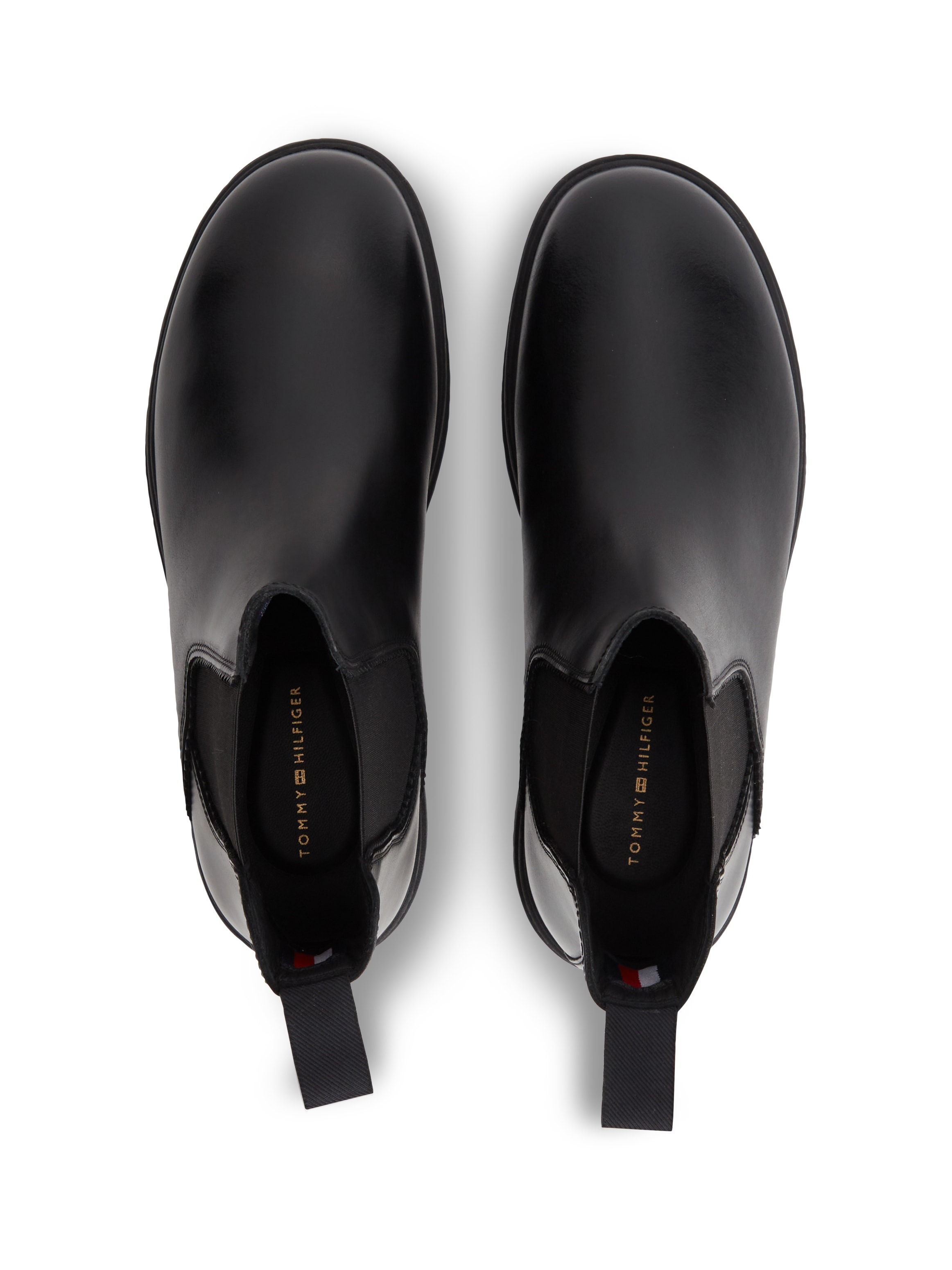 Tommy Hilfiger Chelseaboots »TH FLAG OUTDOOR CHELSEA BOOT«  Blockabsatz, Schlupfboots mit beidseitigem Stretcheinsatz