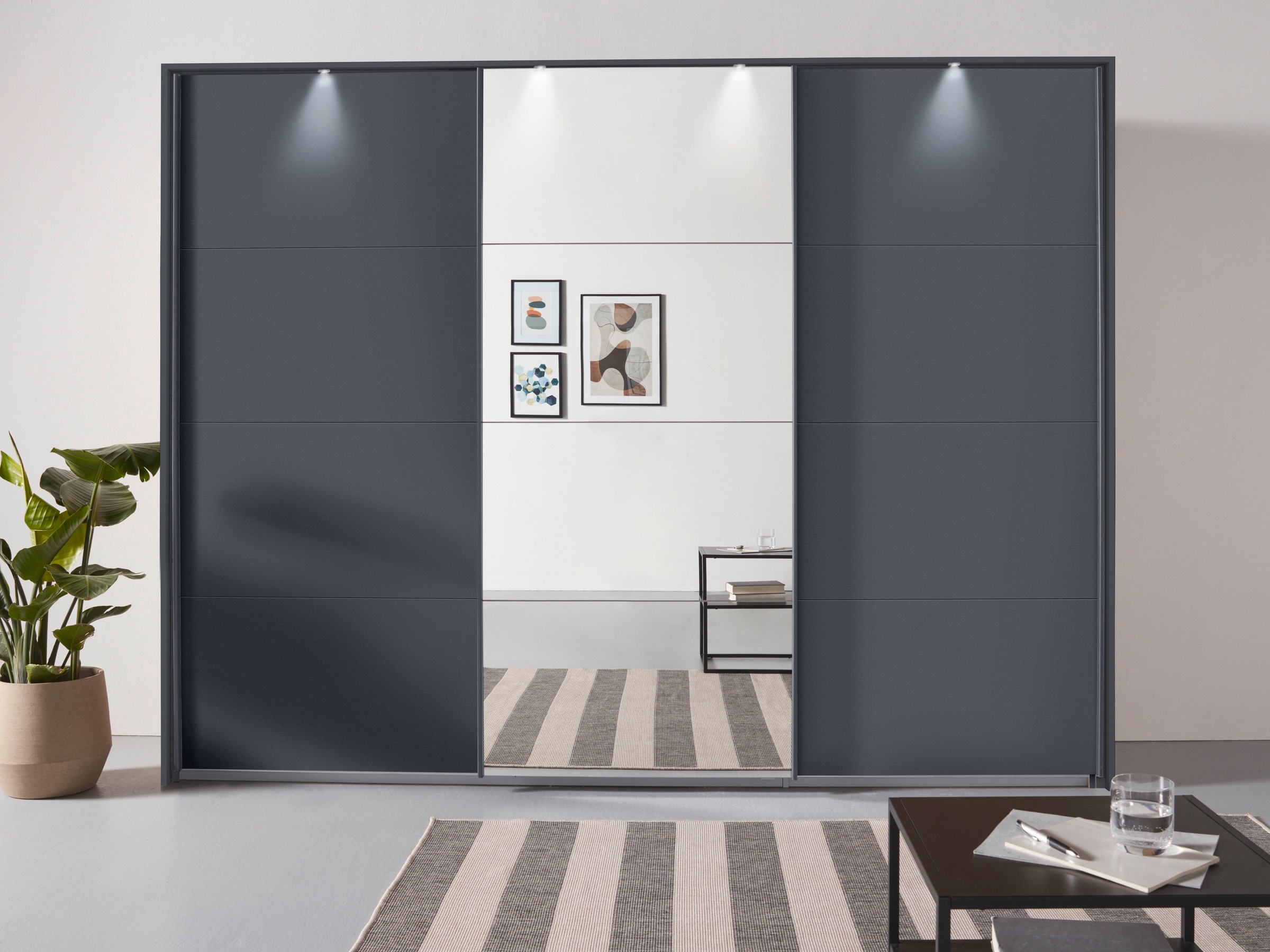 rauch Schwebetürenschrank »Oteli«, mit Mittelspiegel und Passepartout optional mit Beleuchtung