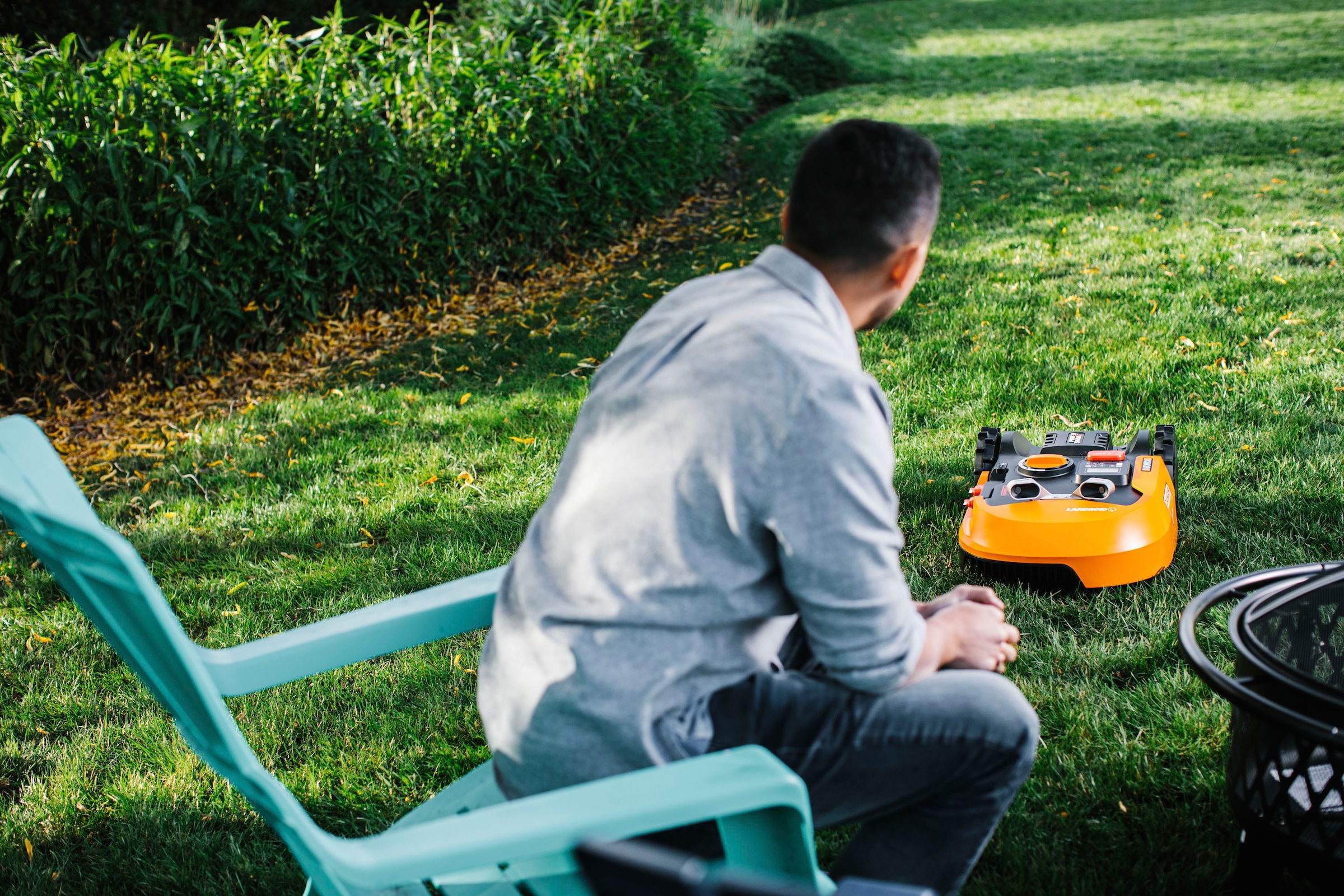 Worx Rasenmähroboter »Landroid L2000«, (Set), 2000m², 20V/5Ah, 22cm/30-60mm, WiFi/Bluetooth, Cut to edge, PowerShare