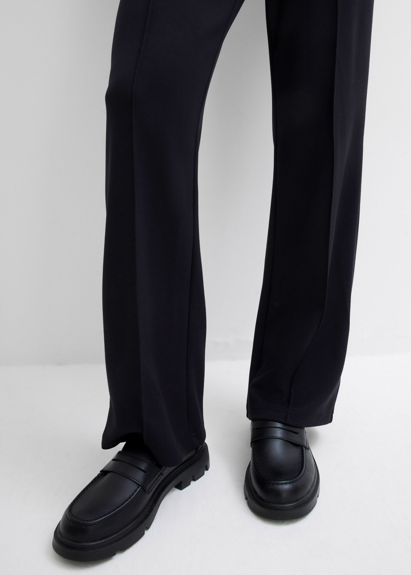 bonprix Sweathose  mit Biese, Regular Fit, mit Elasthan-Anteil