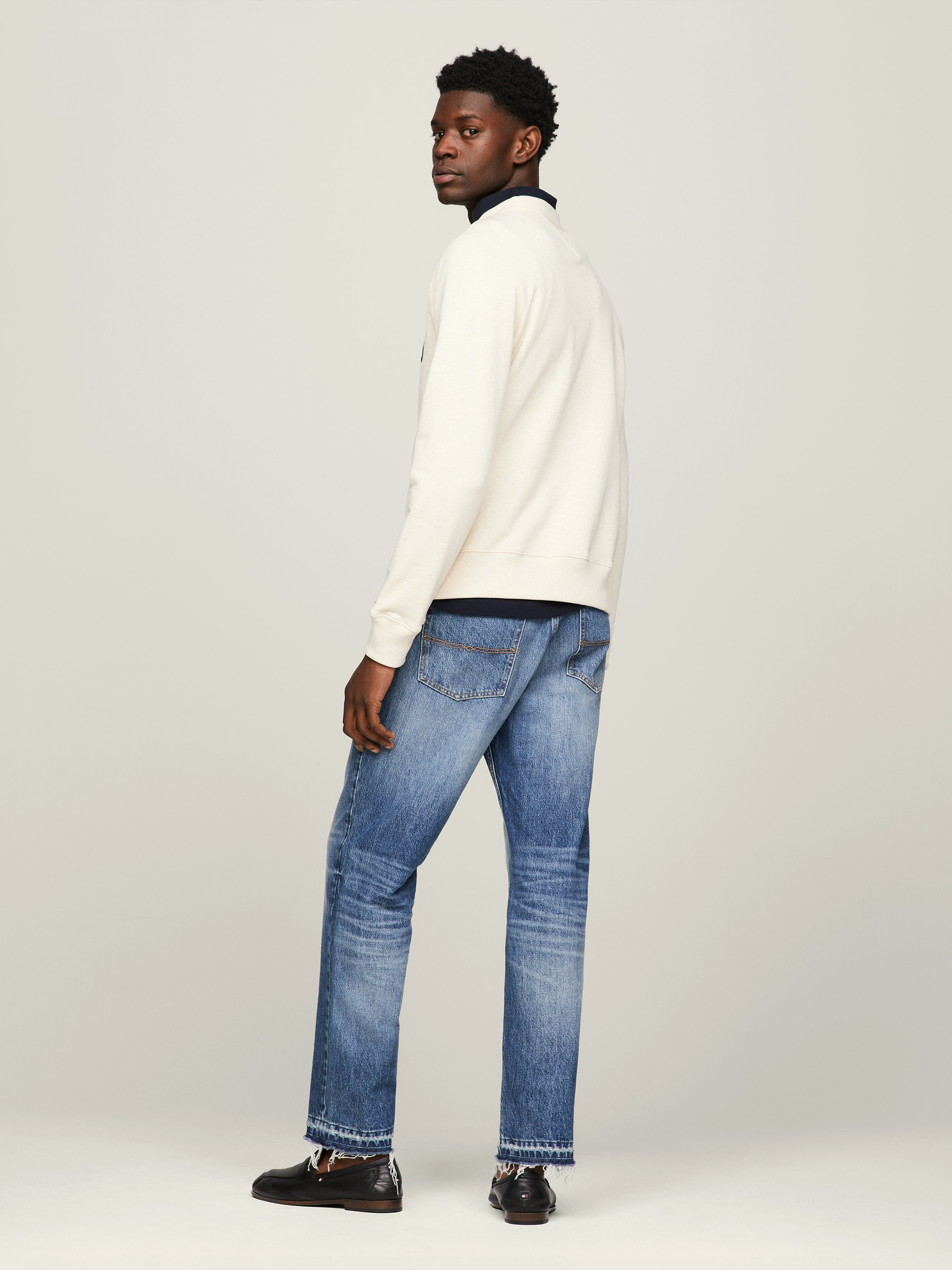 Tommy Hilfiger Sweatshirt »HILFIGER ARCHED HTR SWEATSHIRT« mit gebrochenem Print