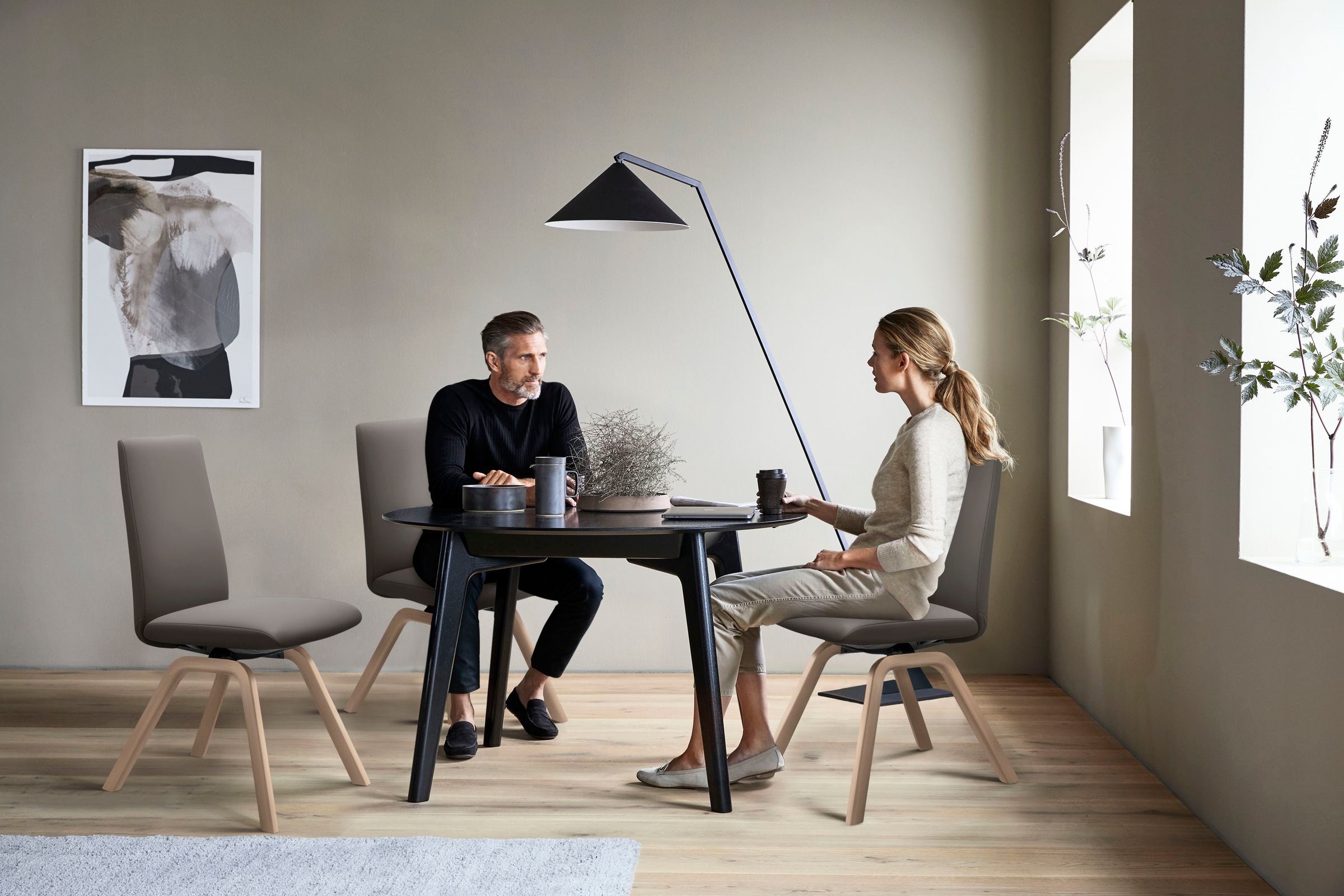 Stressless® Polsterstuhl »Laurel«, Leder PALOMA, Low Back, Größe M, mit schräggestellten Beinen in Eiche gekalkt