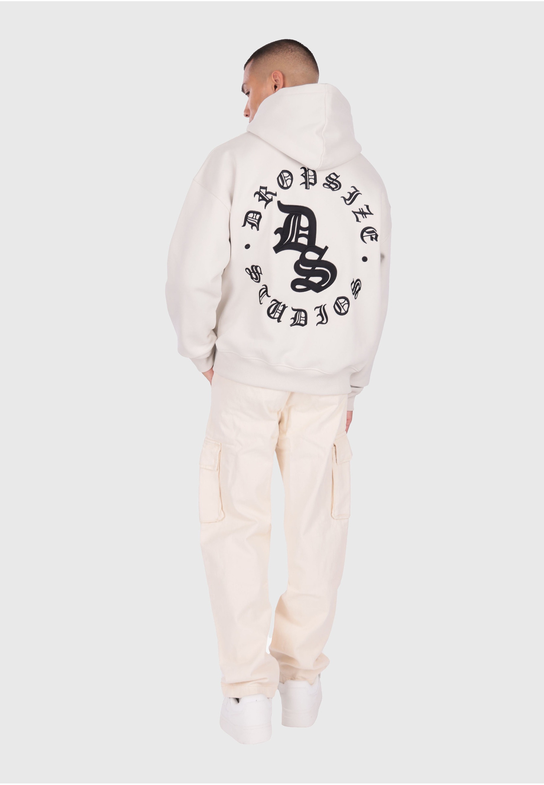 Dropsize Kapuzenpullover »Dropsize CRICLE EMBO HOODIE« 1 Stk.