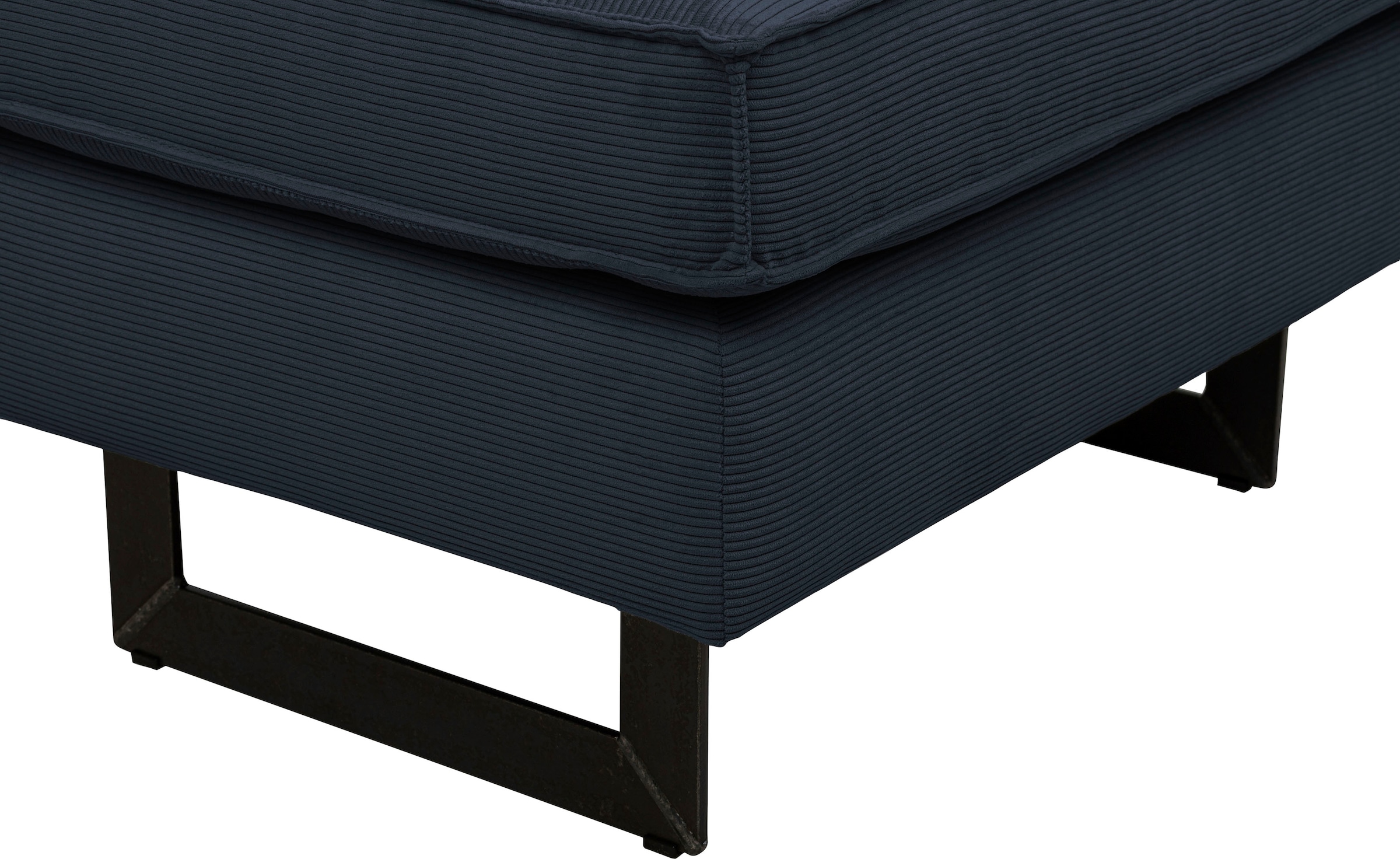 PLACES OF STYLE Polsterhocker »Pinto« mit Keder, Metallfüßen und auch in Cord Bezug erhältlich