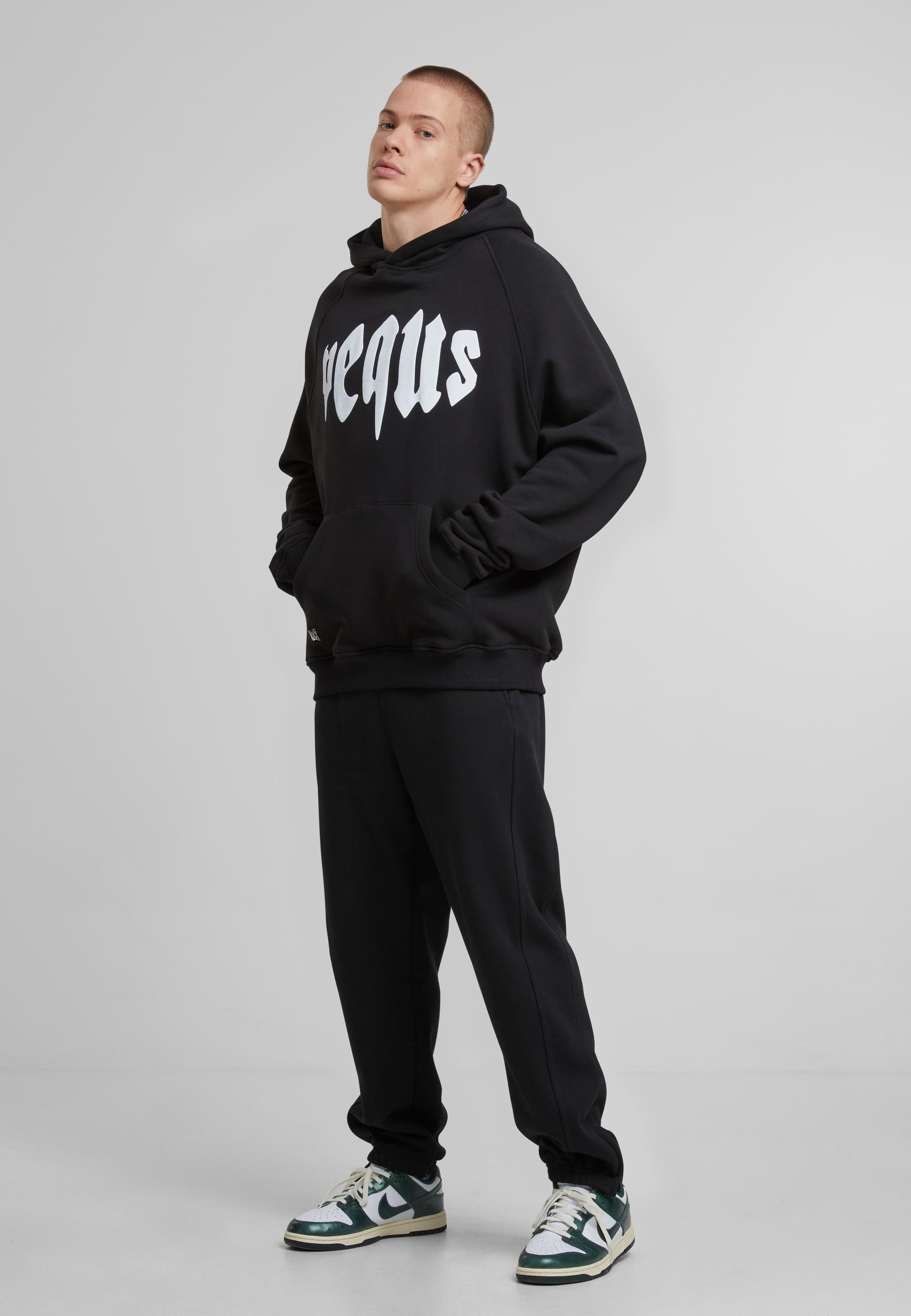 PEQUS Kapuzensweatshirt »PEQUS PEQUS Mythic Logo Hoodie«, 1 Stk.
