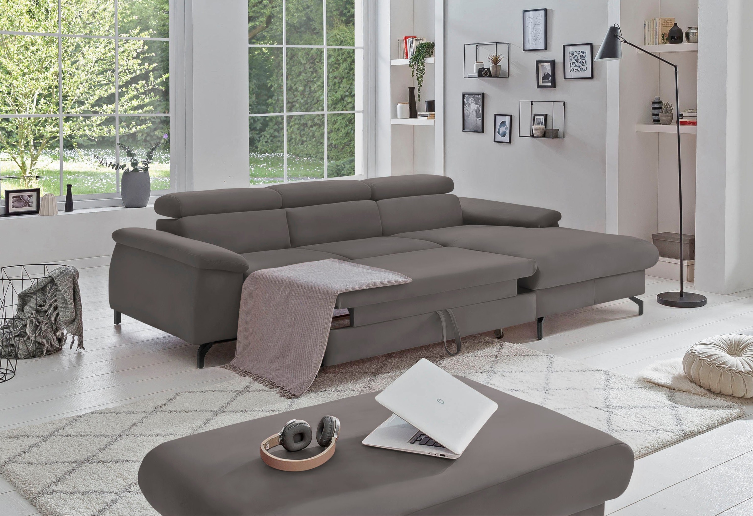 COTTA Polstergarnitur »Komaris L-Form«, (Set), Set bestehend aus: Ecksofa mit Kopfteilverstellung & Hocker