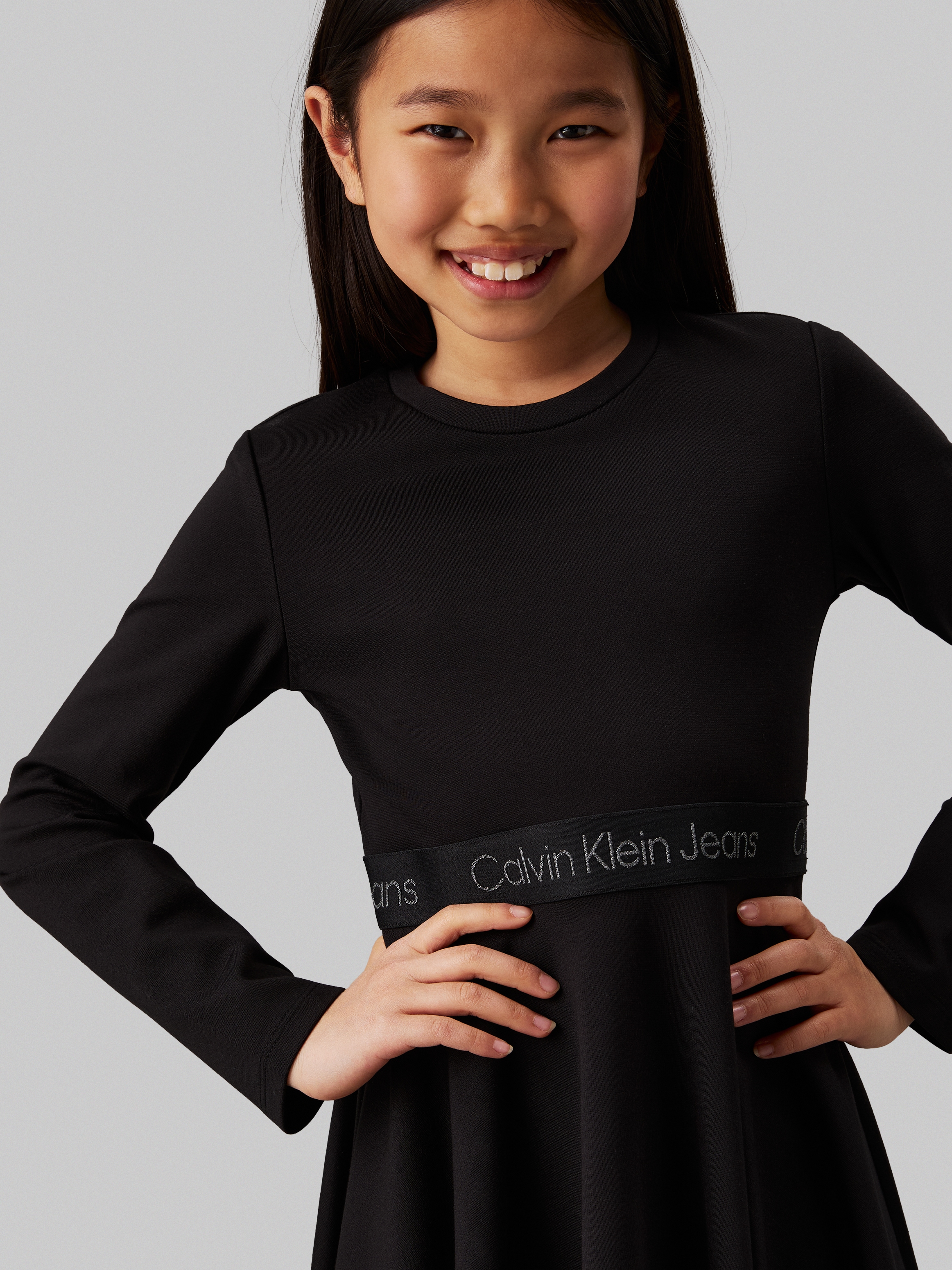 Calvin Klein Jeans Skaterkleid »Ls Logo Tape Punto Dress«, für Kinder bis 16 Jahre und mit Logoschriftzug