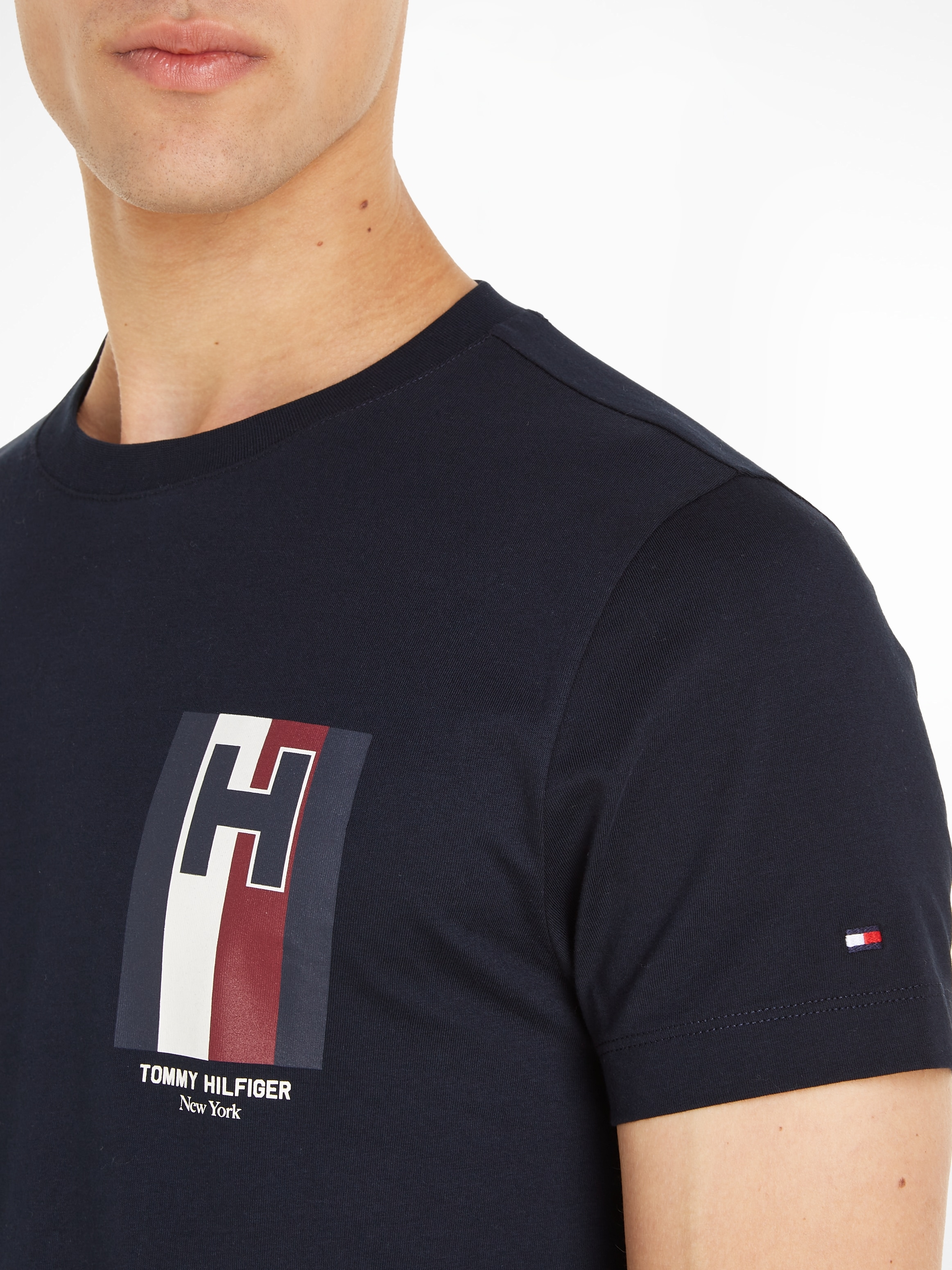 Tommy Hilfiger T-Shirt »H bestellen TEE«, mit Logo EMBLEM online gedrucktem