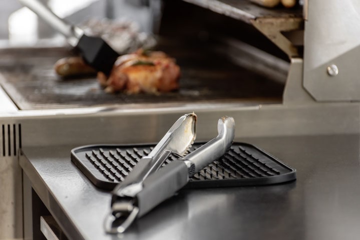 WENKO Grillzange »BBQ«, aus rostfreiem Edelstahl und TPR-Kunststoff