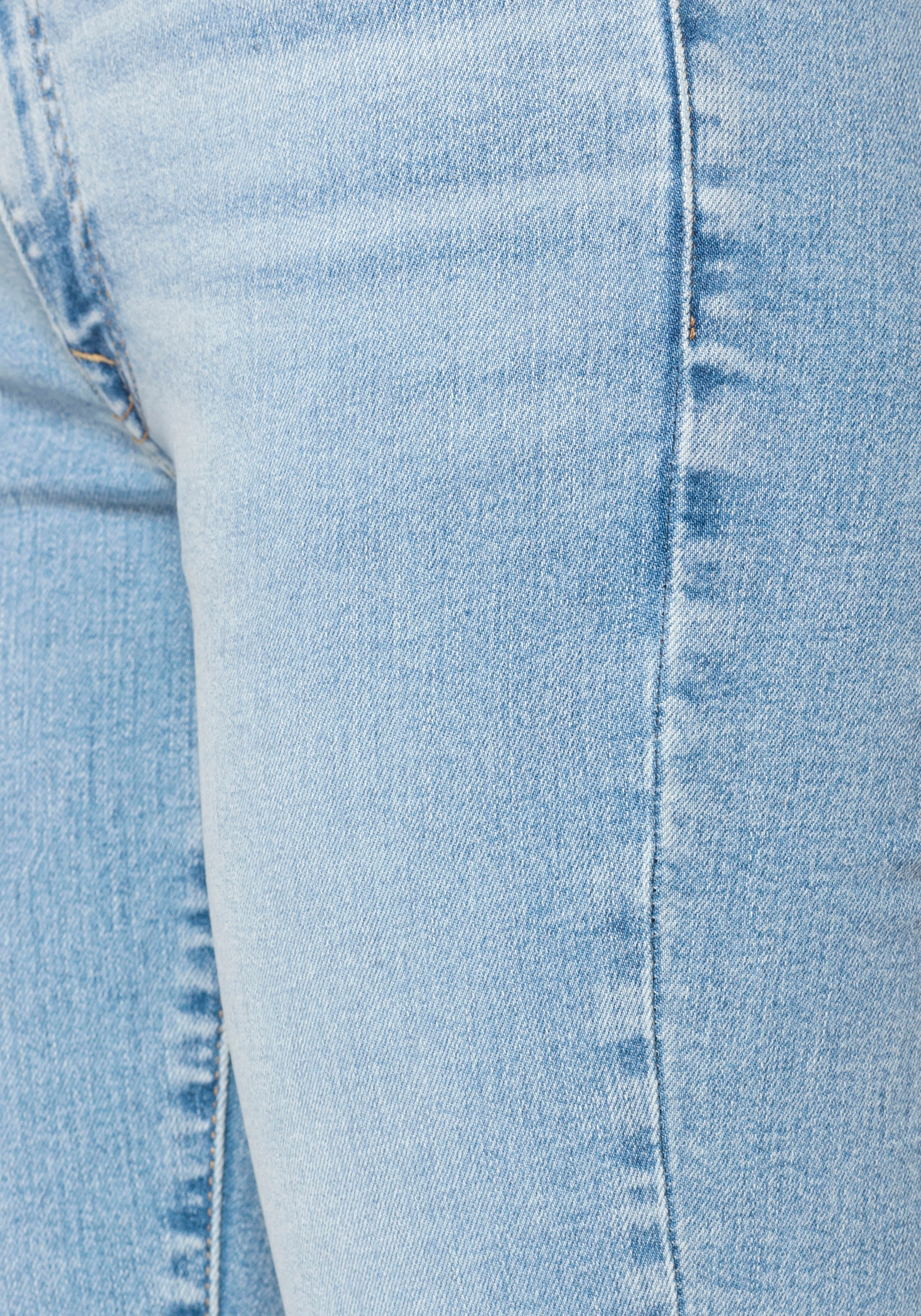 Levi's® Röhrenjeans »711 DOUBLE BUTTON«