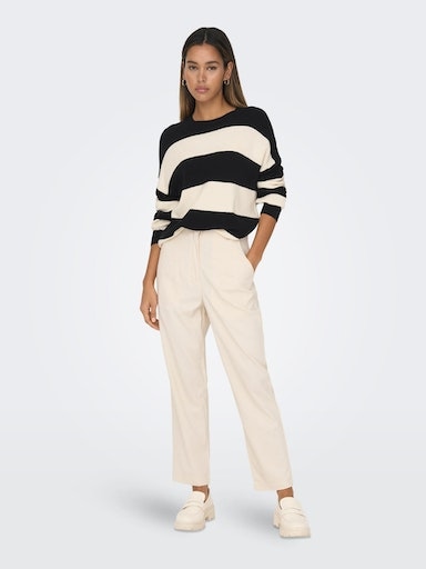 ONLY Strickpullover »ONLATIA L/S STRIPE PULLOVER KNT NOOS«, mit dem auffälligen Streifenmuster