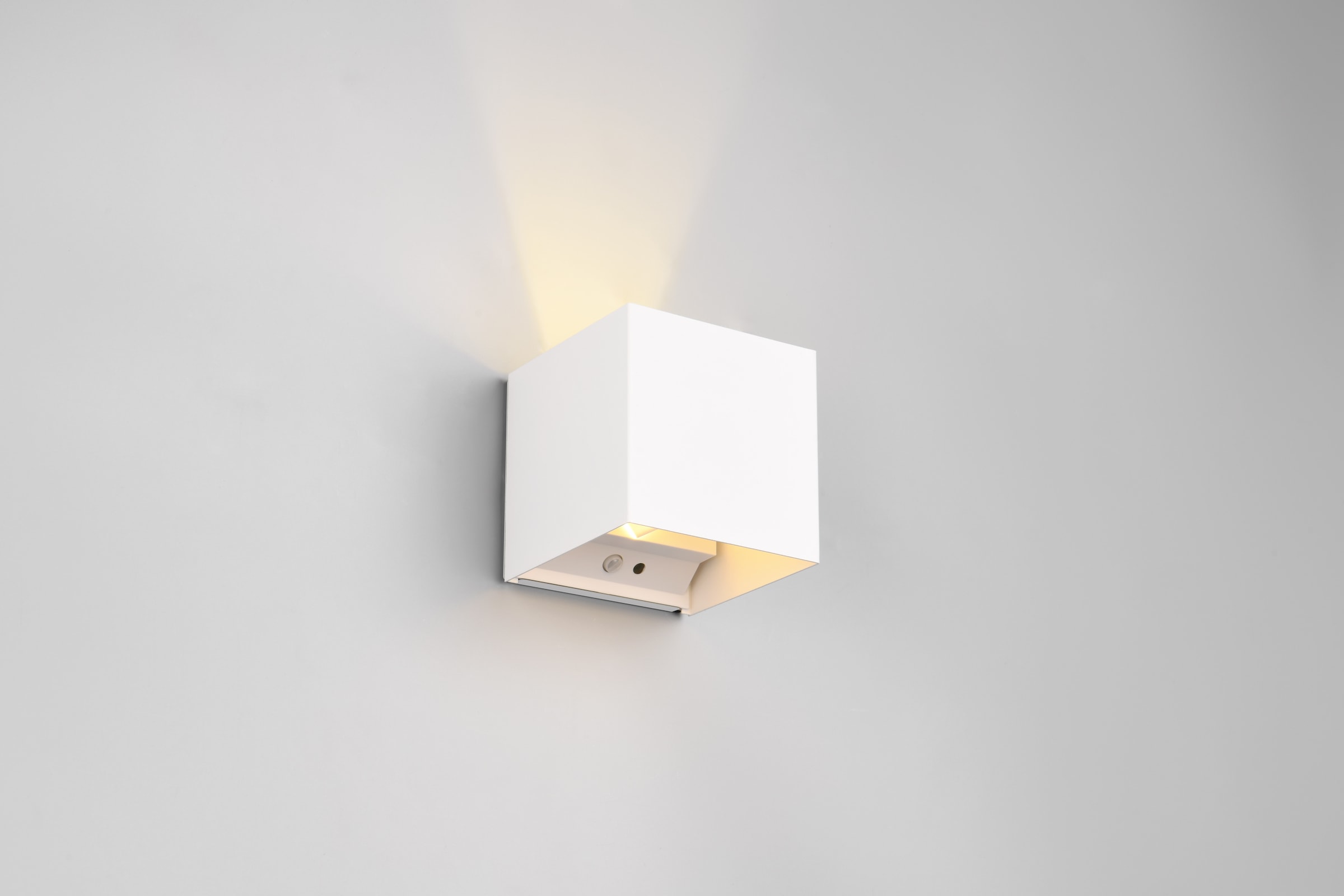 REALITY Leuchten LED Wandleuchte »TALENT, LED Wandlampe mit Magnet Wandhalterung, up-and-down Licht IP44«, 2 flammig, Leuchtmittel LED-Board | LED fest integriert, Bewegungsmelder Dämmerungssensor Akkubetrieb USB-Anschluss Schalter