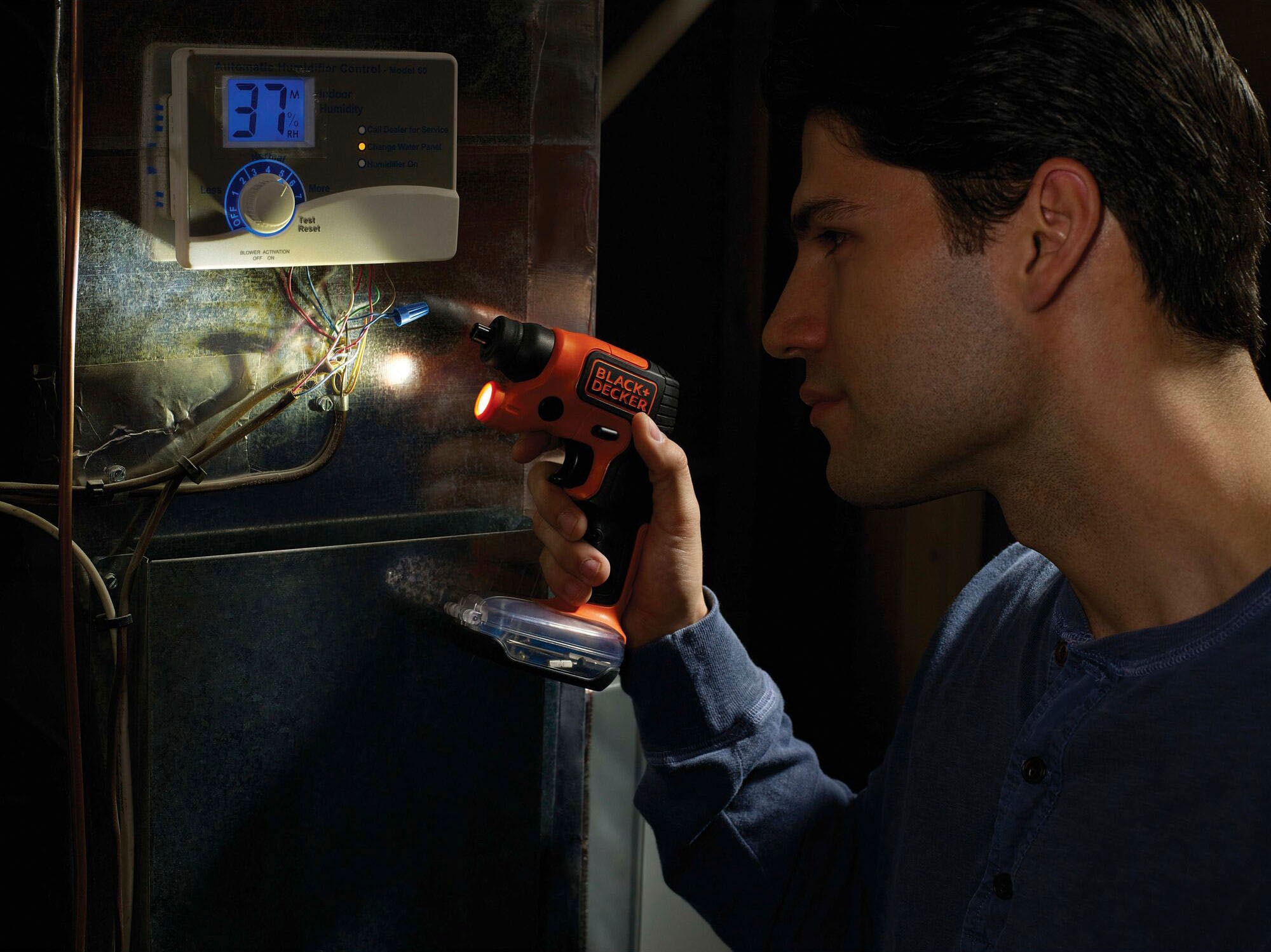 Black + Decker Akku-Schrauber »BDCSFS30C-QW« 33 tlg. inkl. Akku