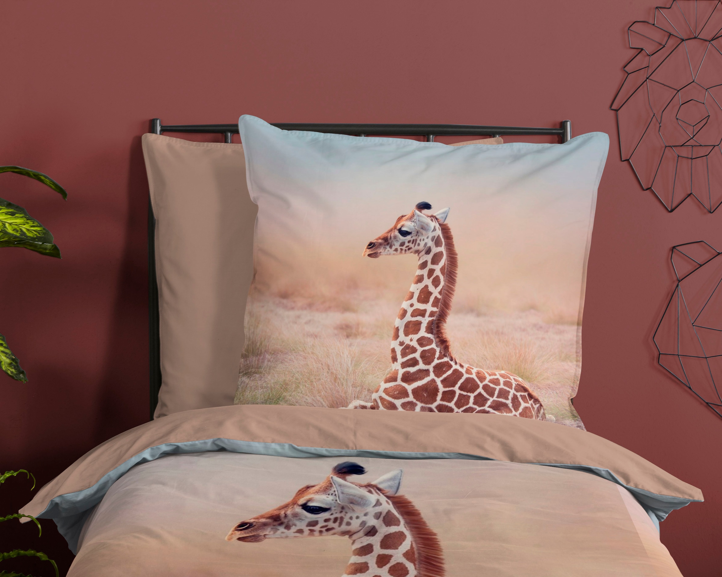 good morning Kinderbettwäsche »Sima«, Baumwolle, 135x200, Reißverschluss, Wendeoptik, Kind, Giraffe, Sand