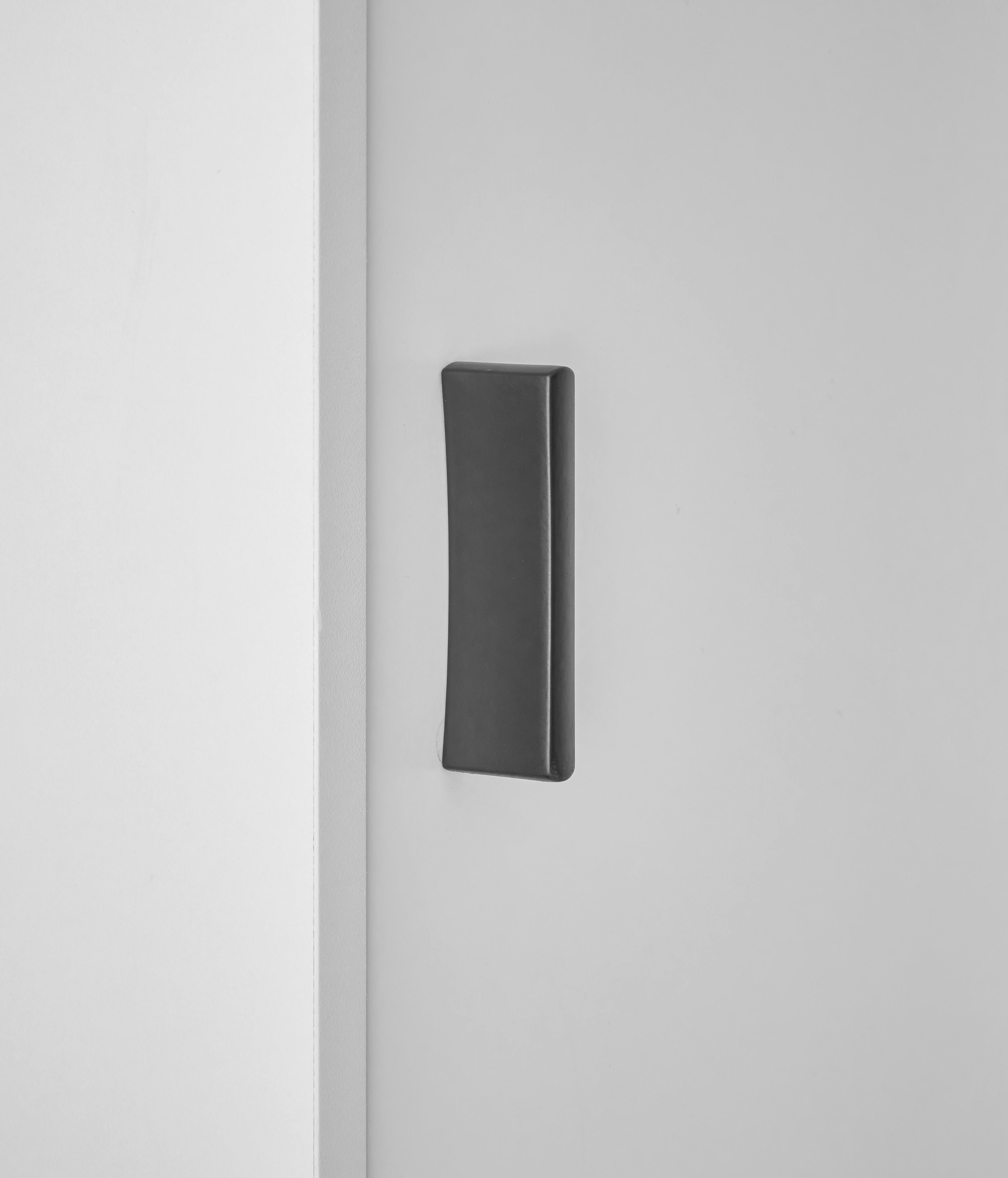 INOSIGN Wohnwand »HUDSON«, (Set, 4 St.), mit moderner Rillenoptik, Griffe aus Metall (Schwarz), Breite 243 cm