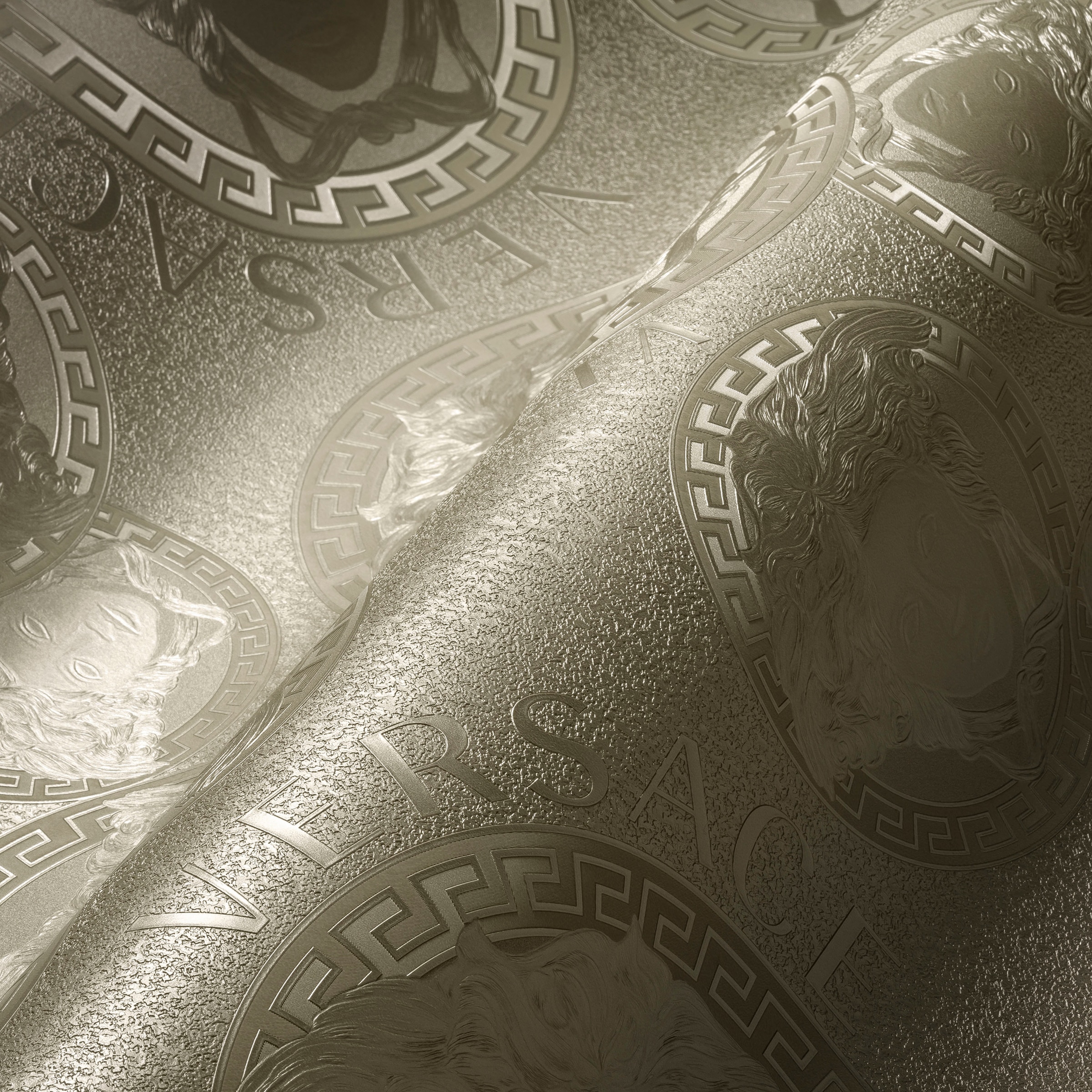 Versace Vliestapete »Wallpaper Versace 5 Medusakopf Metallic«, hochglänzend-glänzend-metallic, Designertapete Tapeten Wohnzimmer Schlafzimmer Küche modern Flur Optik