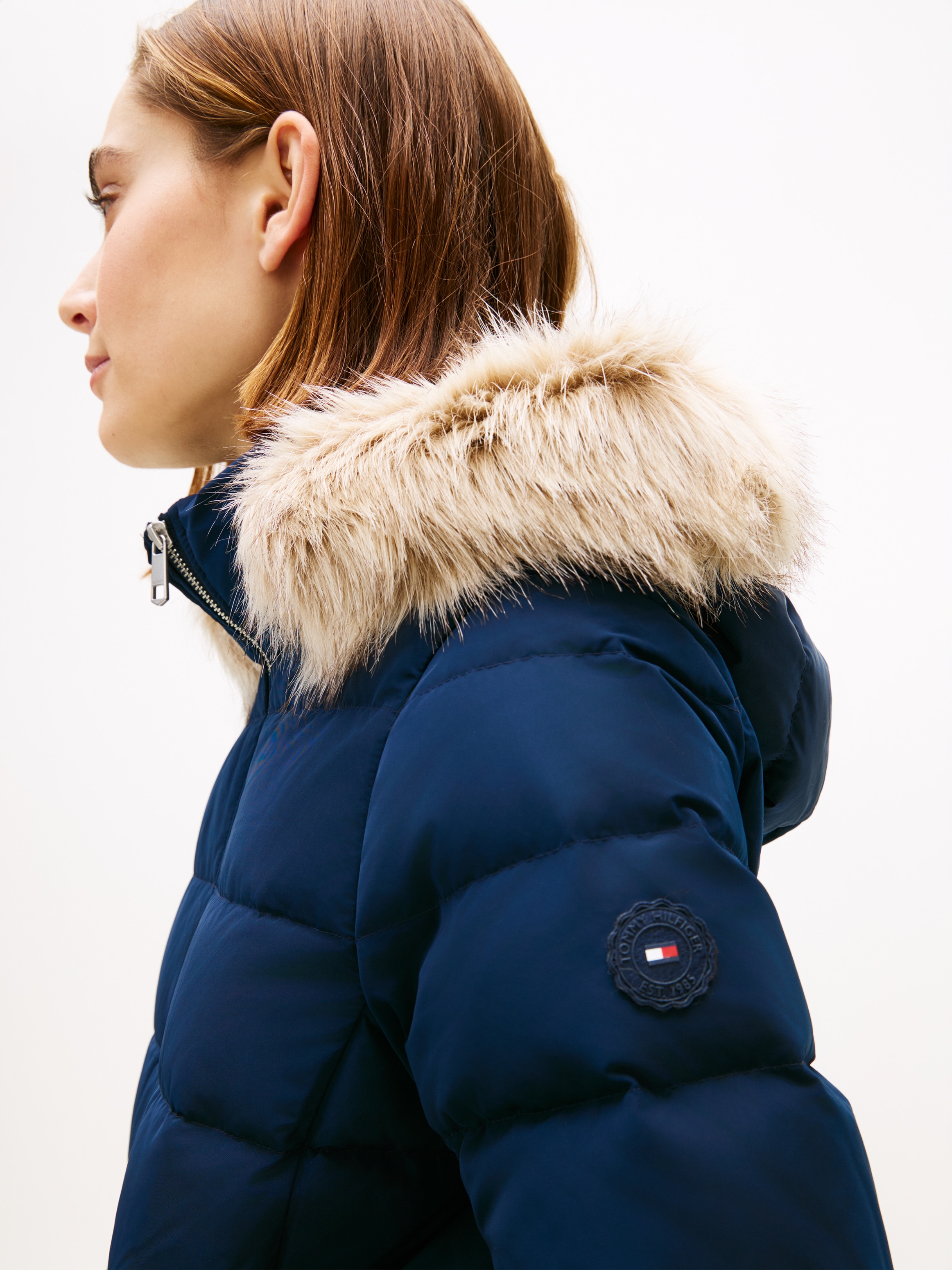 Tommy Hilfiger Steppjacke »MW DOWN SLIM JACKET WITH FUR« mit Kapuze mit Fellimitat