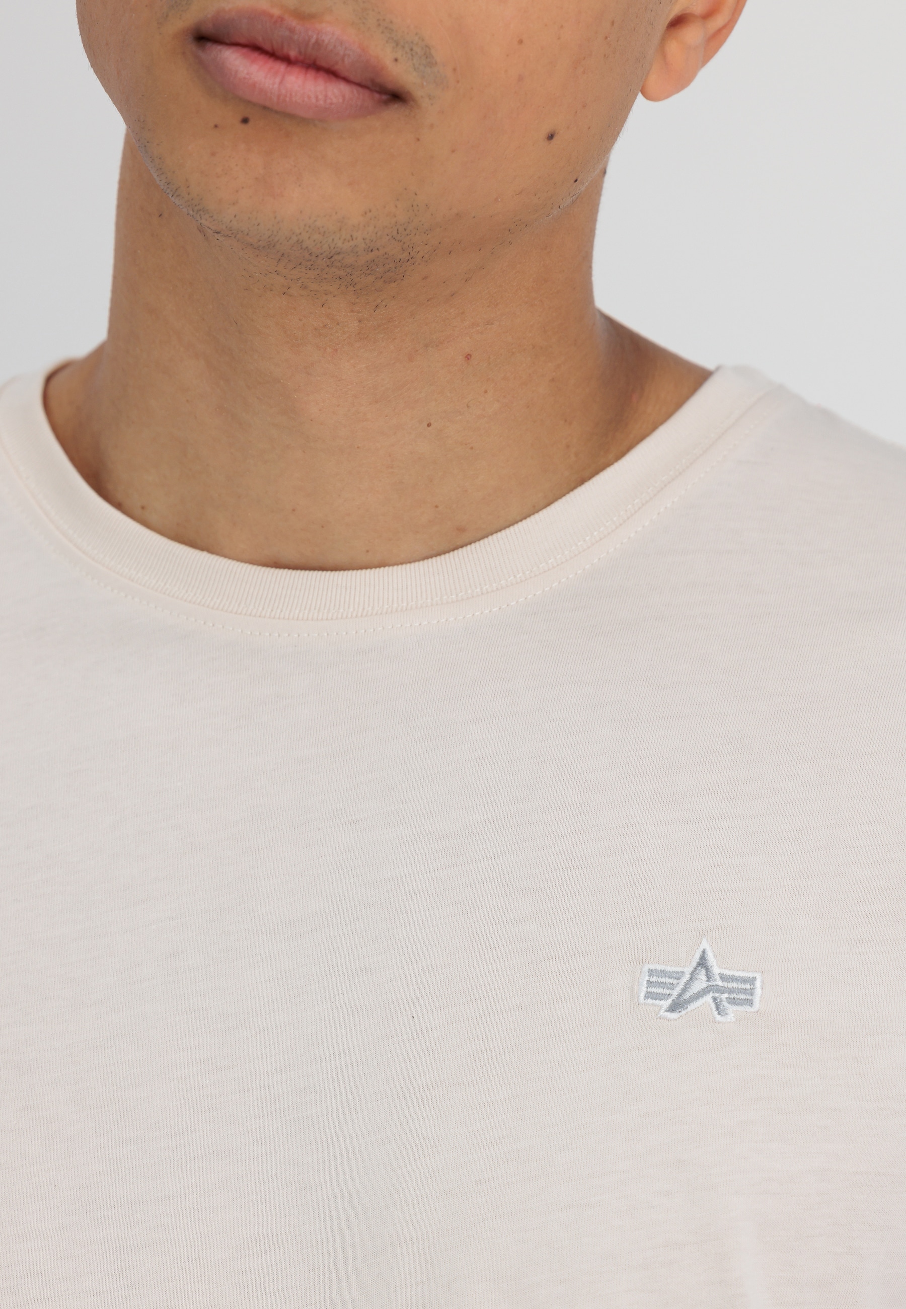 Alpha Industries T-Shirt »Alpha Industries Men - T-Shirts Unisex EMB T-Shirt«