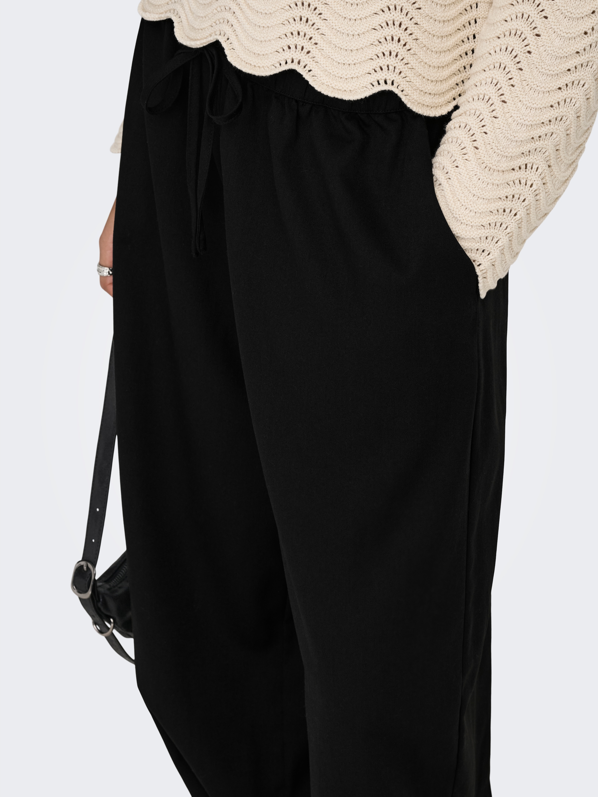 JDY Schlupfhose »JDYPALOMA MW LOOSE PANT WVN NOOS«  Materialmix
