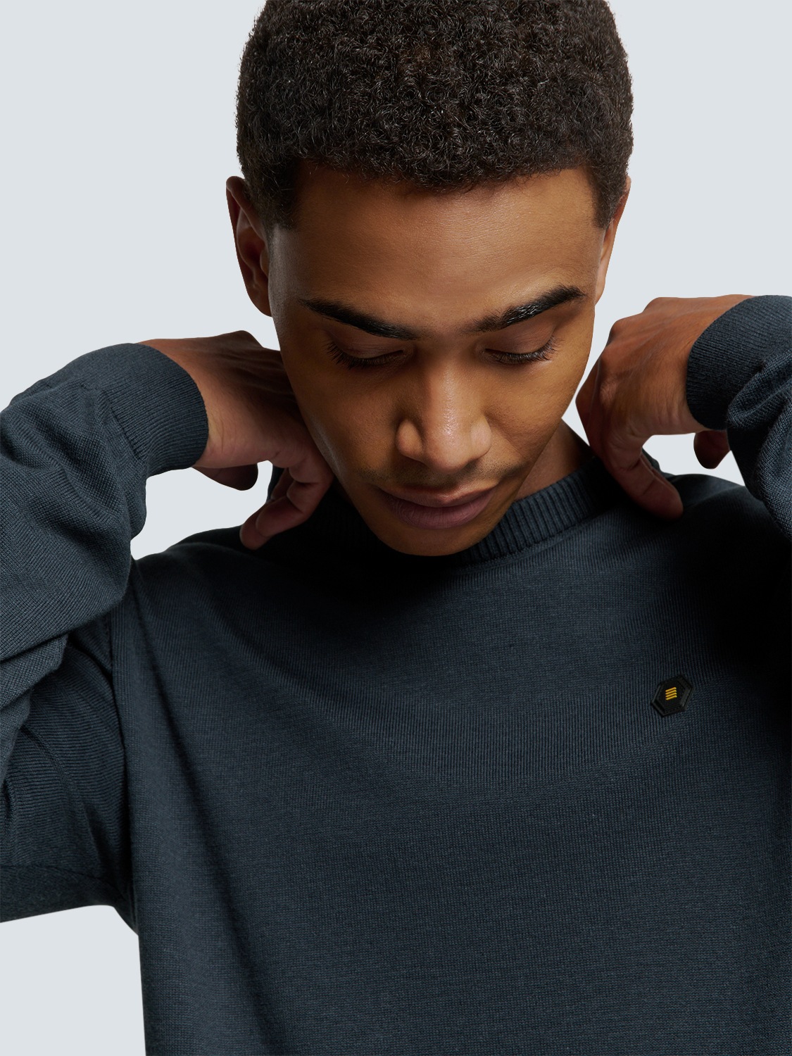 NO EXCESS Rundhalspullover »No Excess Zweifarbiger Pullover von Timeless Basics«