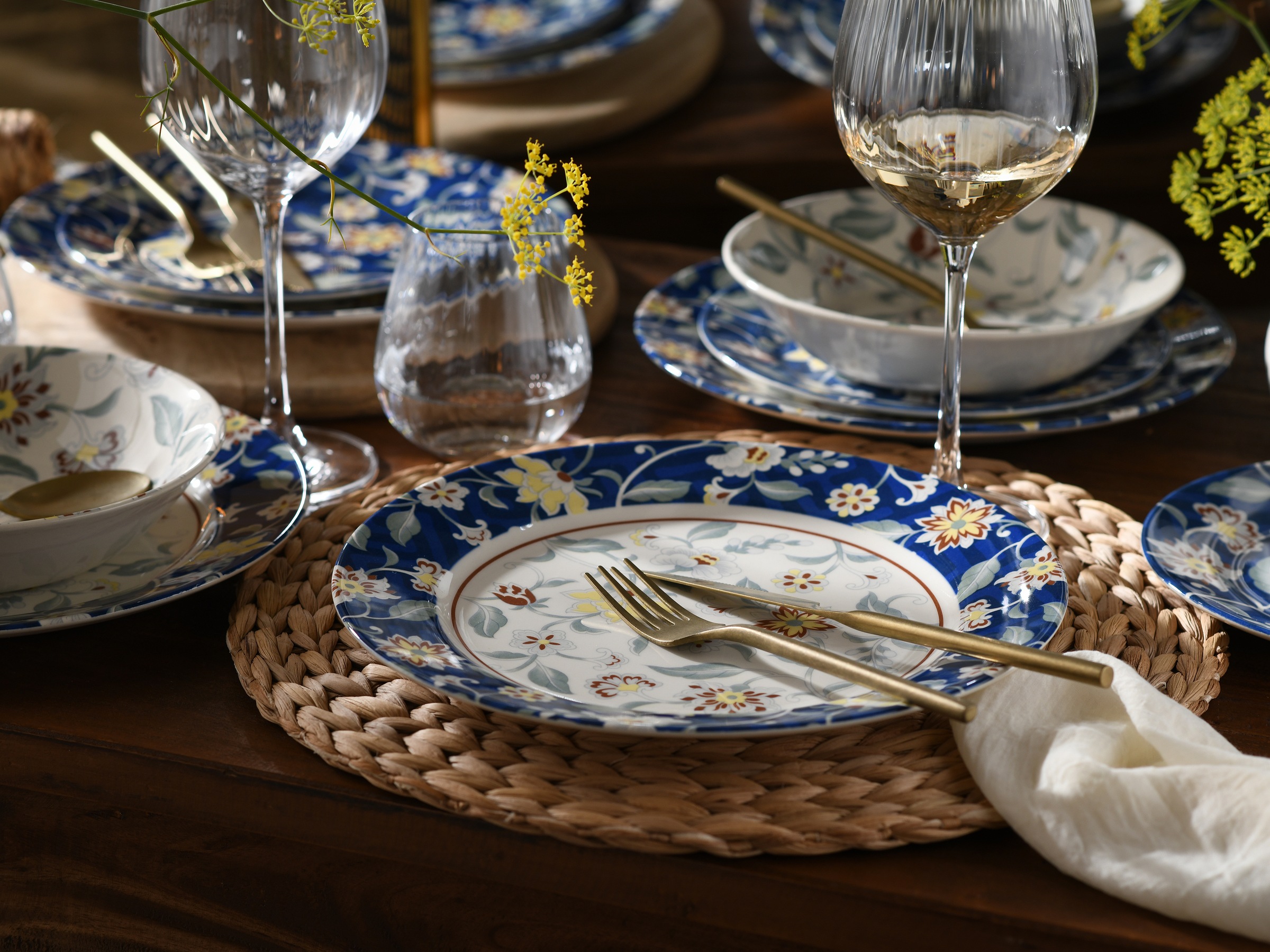 CreaTable Teller-Set »Odessa, Tellerset 12-tlg« Blumendekor günstig online kaufen