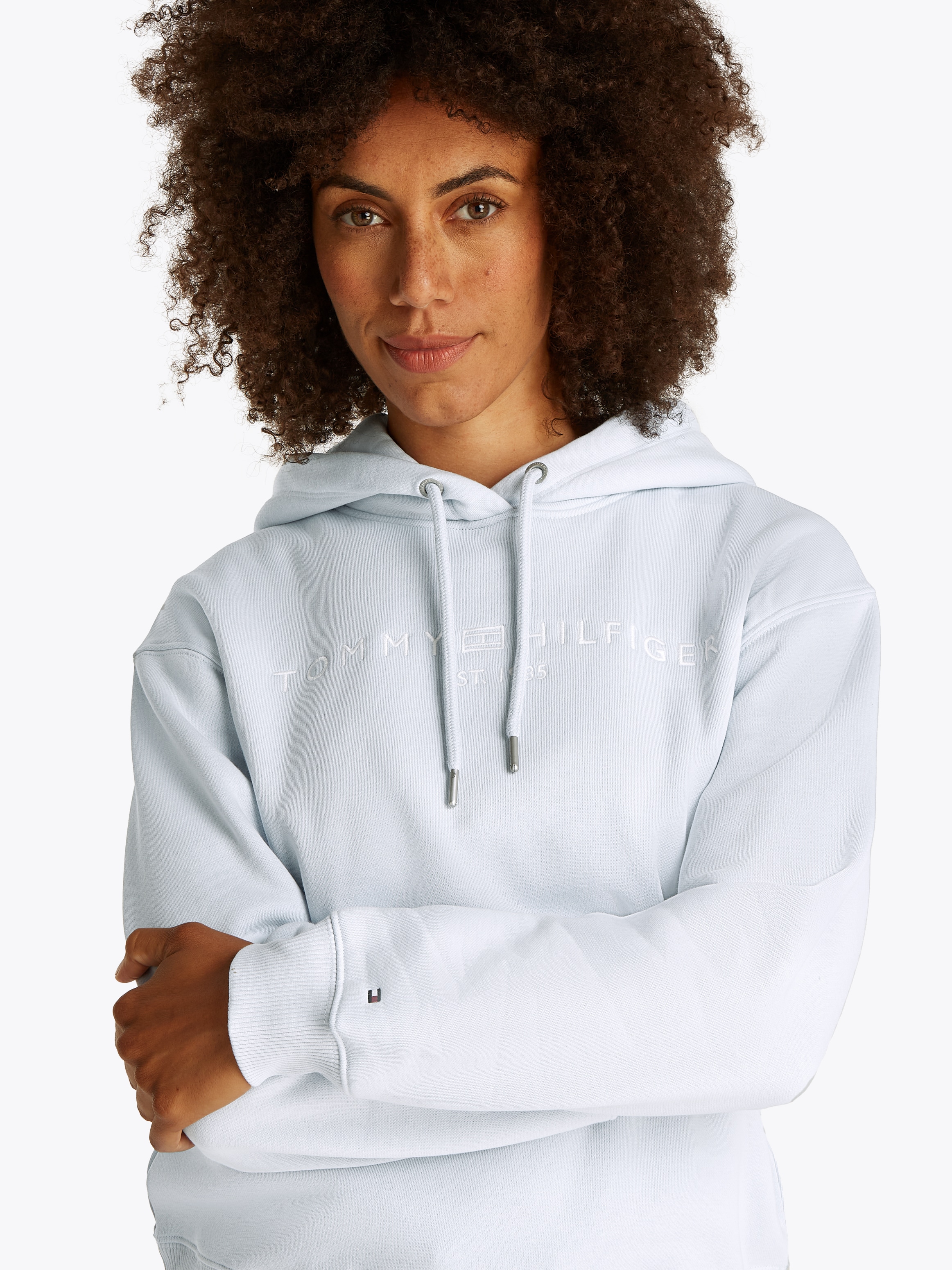 Tommy Hilfiger Kapuzensweatshirt »MDRN REG CORP LOGO HOODIE«, mit gesticktem Logo-Schriftzug