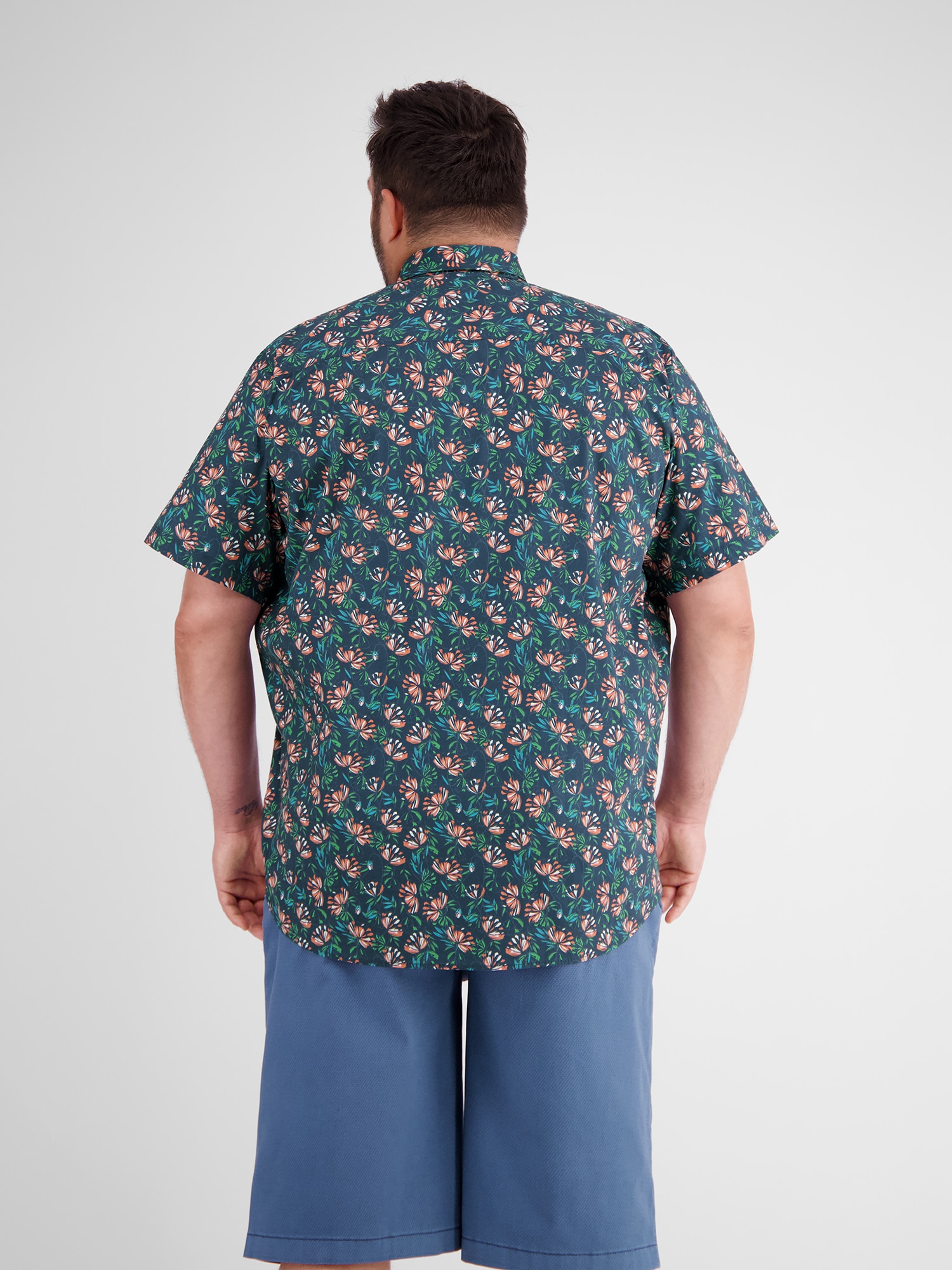 LERROS Kurzarmhemd »LERROS Floral gemustertes Halbarmhemd in Übergrößen«