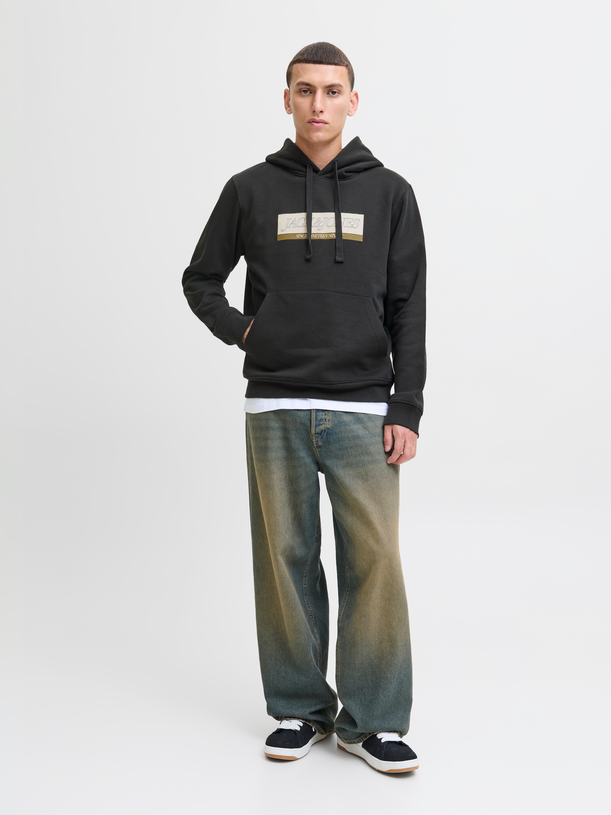 Jack & Jones Kapuzensweatshirt »JORINWOOD BLOCK BRANDING SWEAT HOOD«
