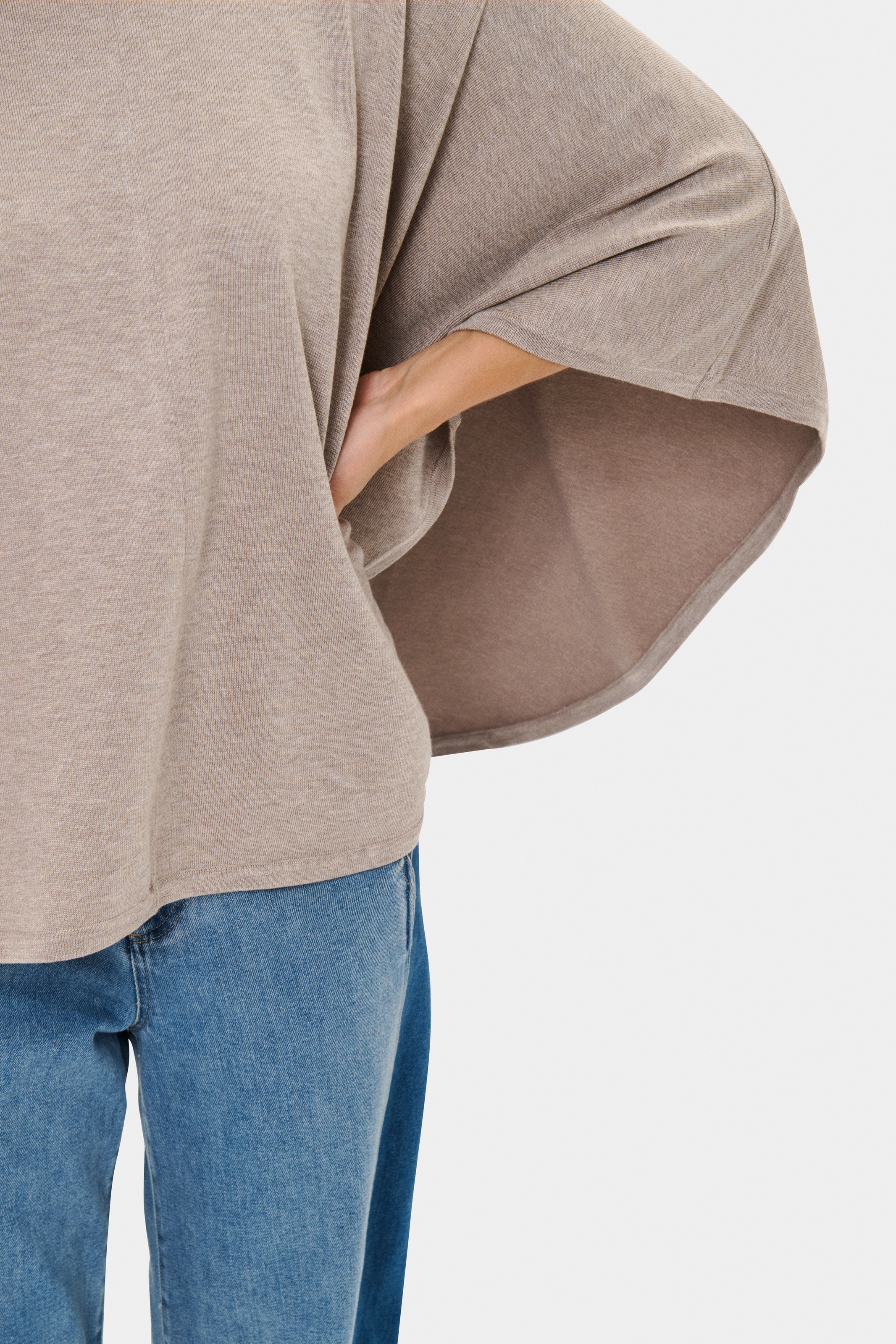 Saint Tropez Strickponcho »BilliSZ Poncho« Loose fit, Viskosemischung