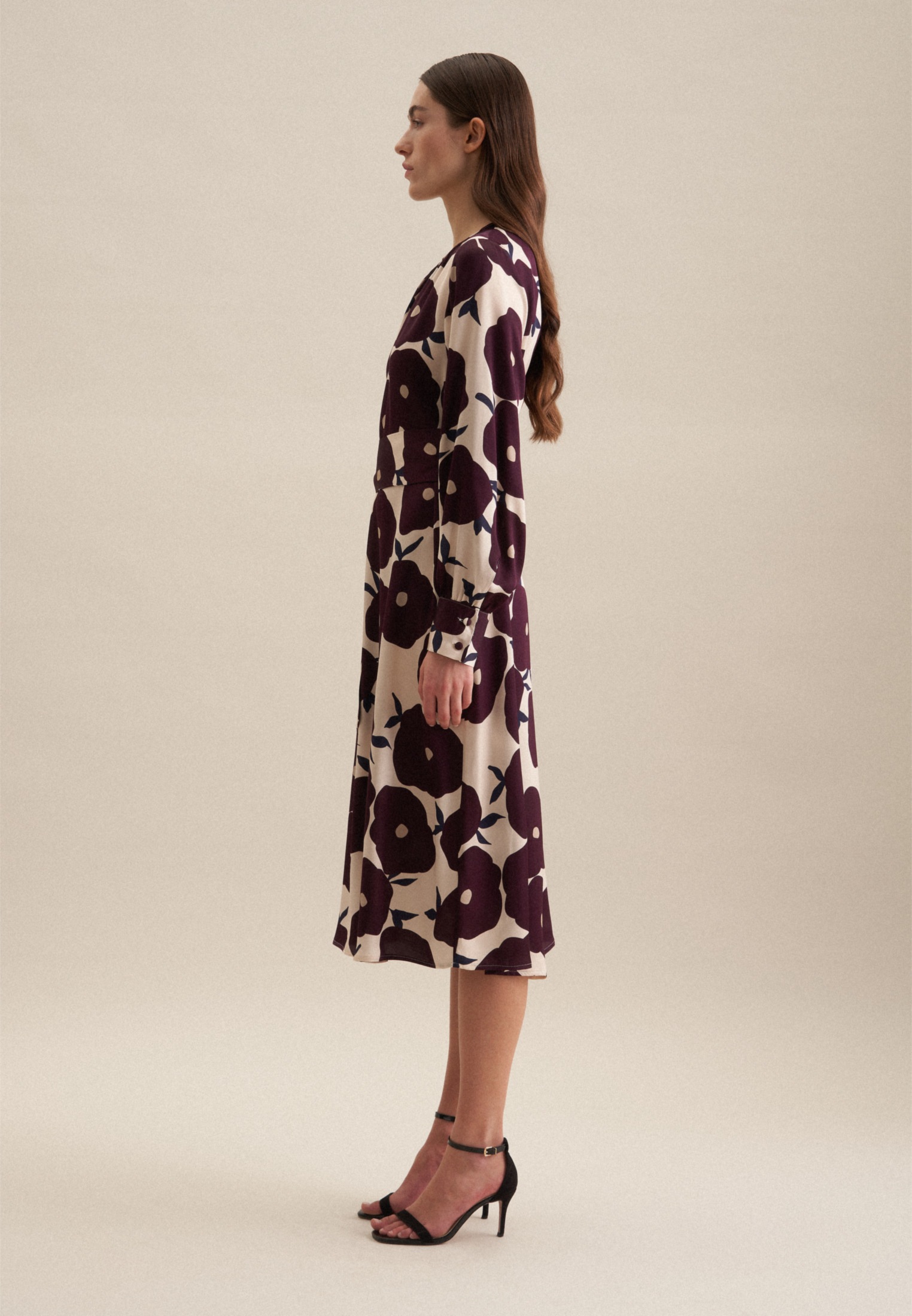 seidensticker Sommerkleid »Schwarze Rose«, Langarm Rundhals Druck