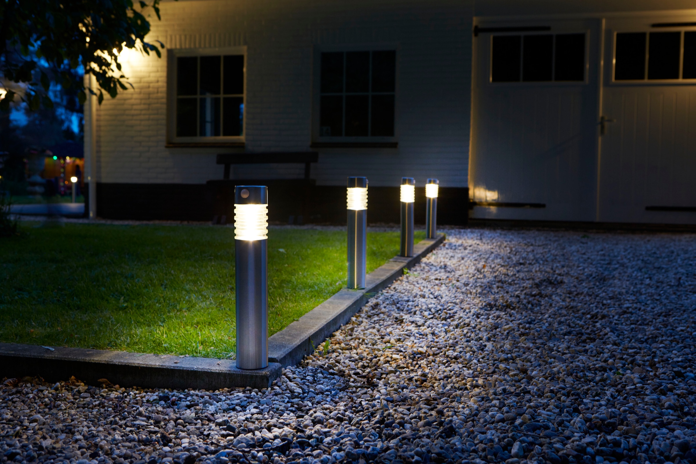 LUXFORM Gartenleuchte »Solar-Intelligente Hybrid-Gartenlampe - Arizona«, Leuchtmittel LED-Modul | LED fest integriert, Aus Edelstahl und Glas gefertigt