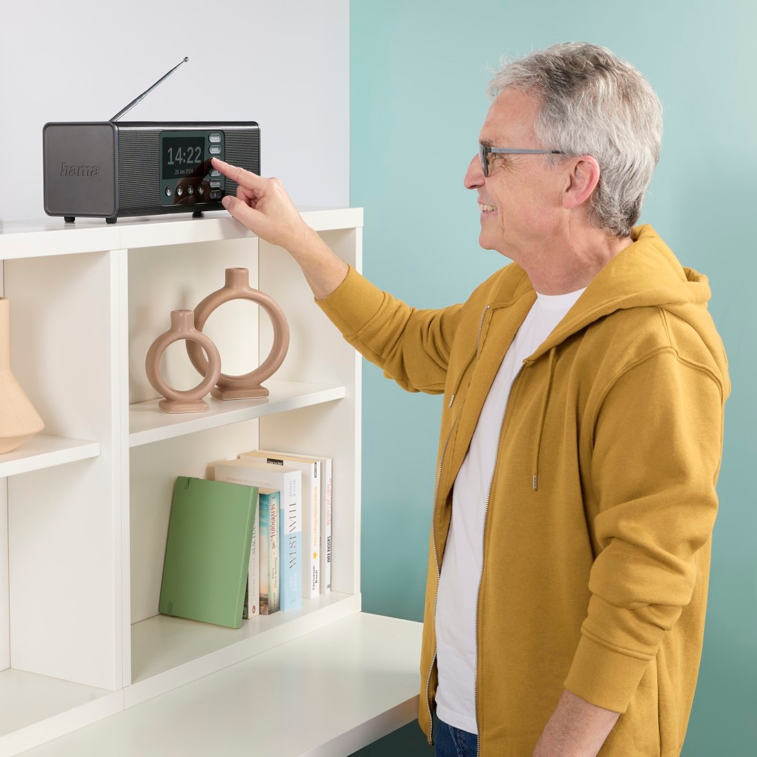 Hama Digitalradio (DAB+) »DAB-Radio (mit Bluetooth, Stereo, Digitalradio, FM/DAB+, Radiowecker)«, (10 W)