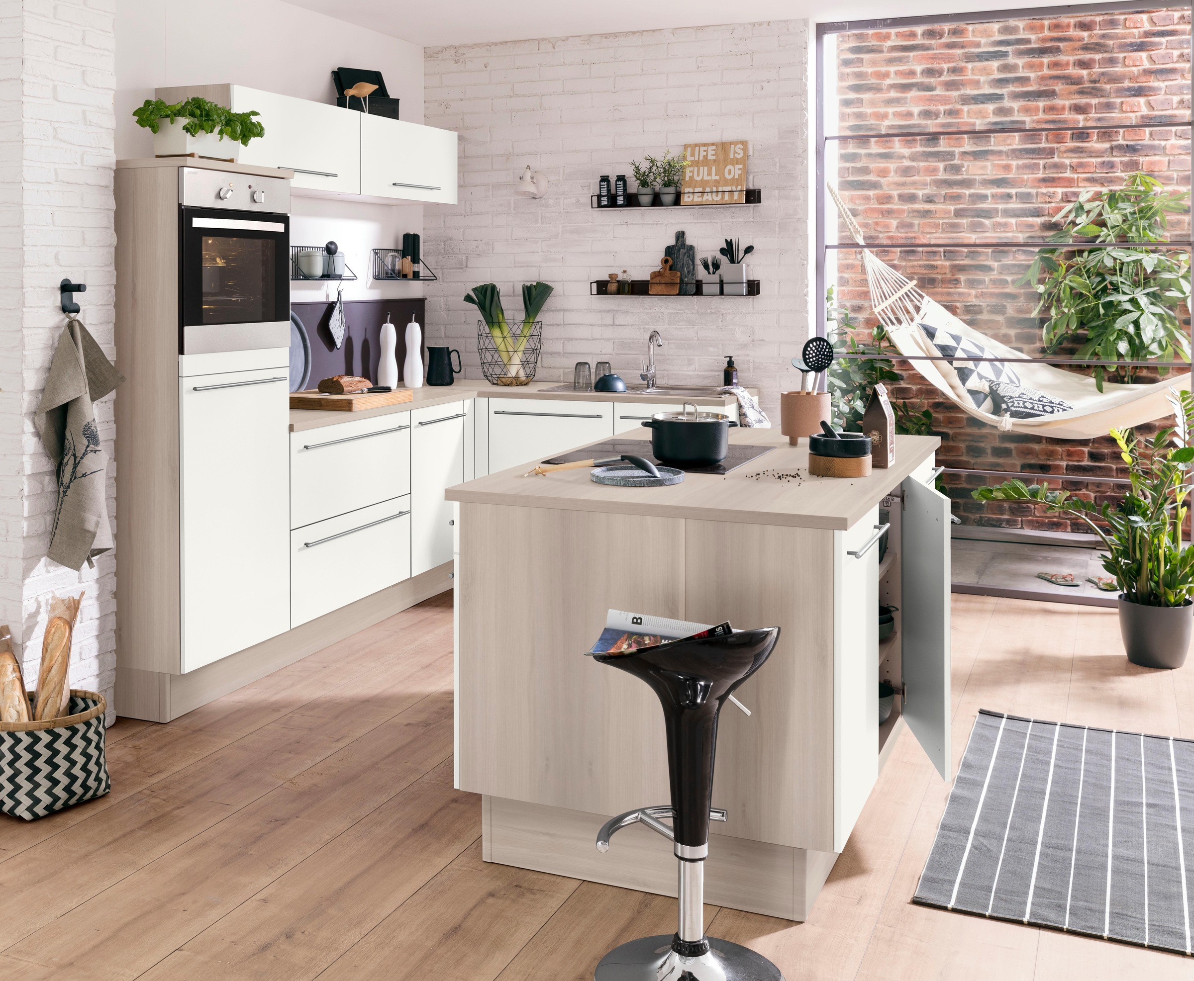 OPTIFIT Kücheninsel »Bern«, Stellbreite 160x95 cm mit höhenverstellbaren Füßen, mit Metallgriffen