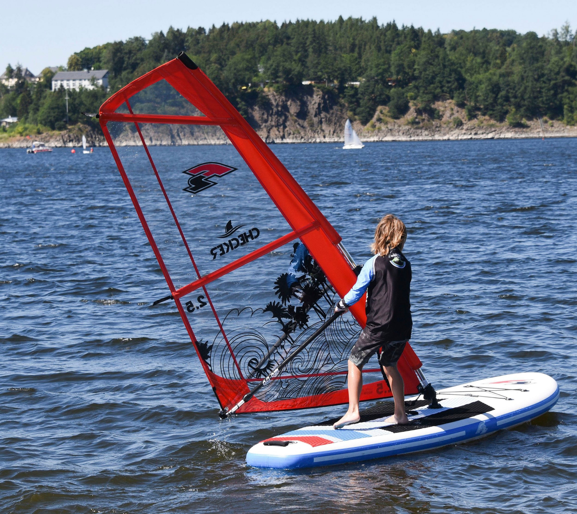 F2 Windsurfboard »Peak WS 10,8 Set mit Checker Rigg 4,5m²«, (Set, 16 tlg., mit Paddel, Pumpe, Transportrucksack und Segel)