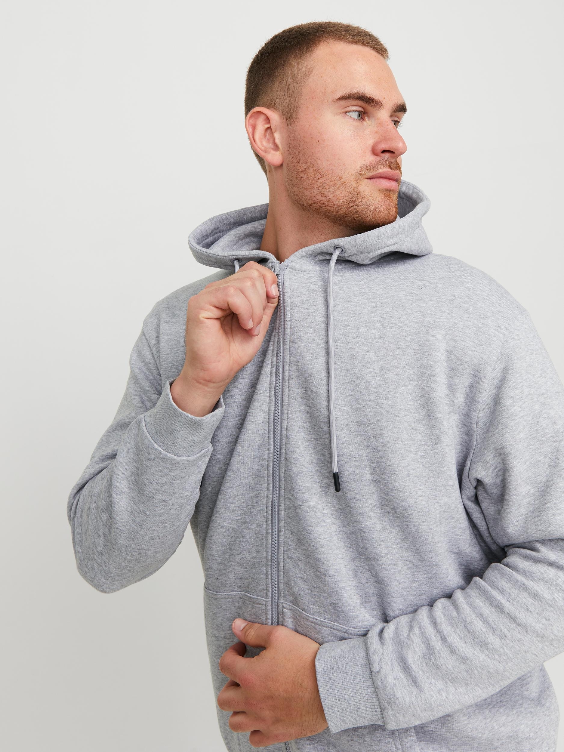 Jack & Jones PlusSize Kapuzensweatjacke »JJEBRADLEY mit Kapuze und weichem Innenmaterial«, unifarben, modisch, relaxed fit, Materialmix