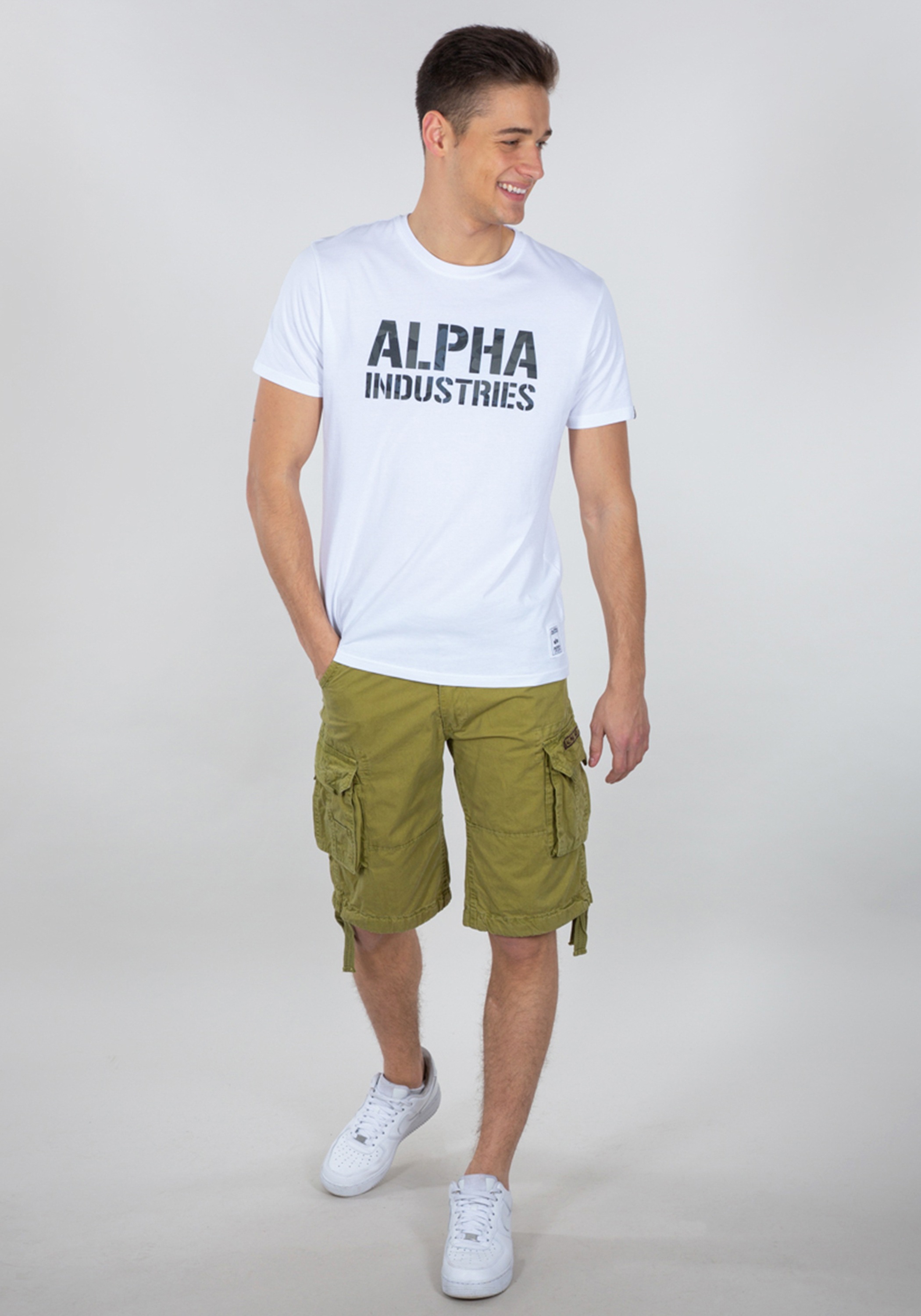 3. Bild von Alpha Industries Shorts »Alpha Industries Men - Shorts Jet Short«
