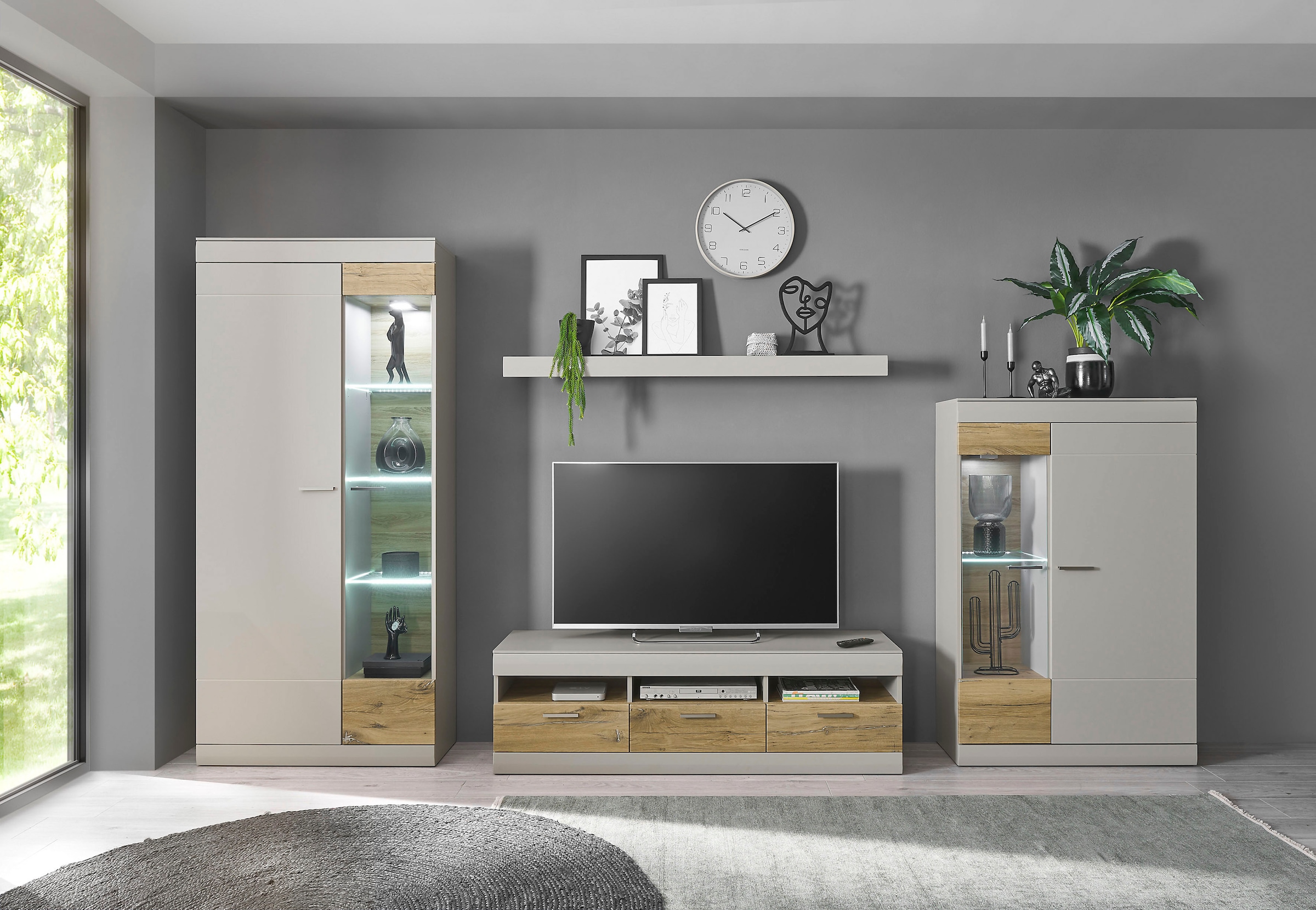 INOSIGN Wohnwand »SCARA«, (4 St.), trendige Farbe mit Applikation Zinneiche Dekor, mit Softclose-Funktion
