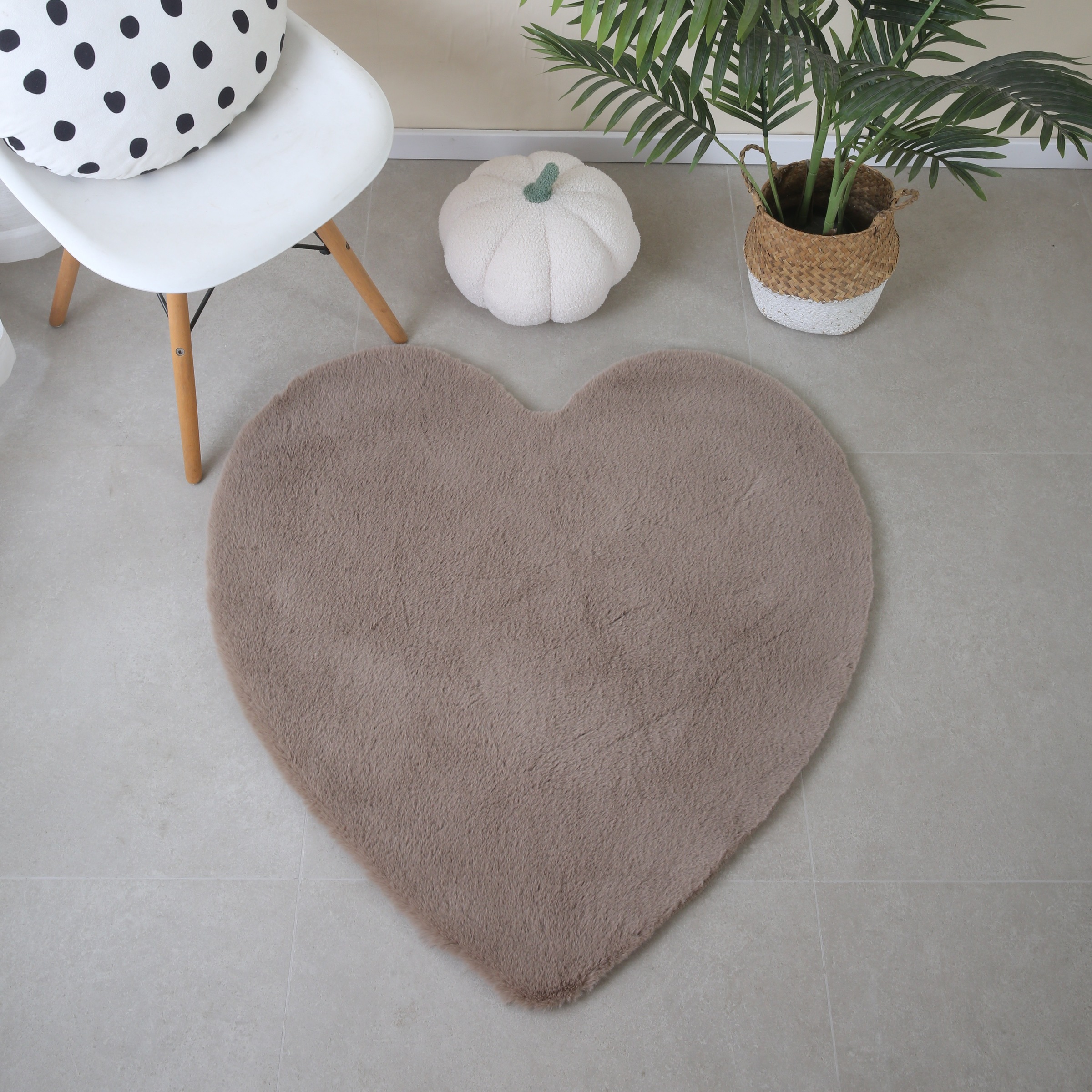 Ayyildiz Teppiche Designteppich »CATY 5304«, herzförmig, 25 mm Höhe, Besonders weich / Softflor / Kunstfell / waschbar