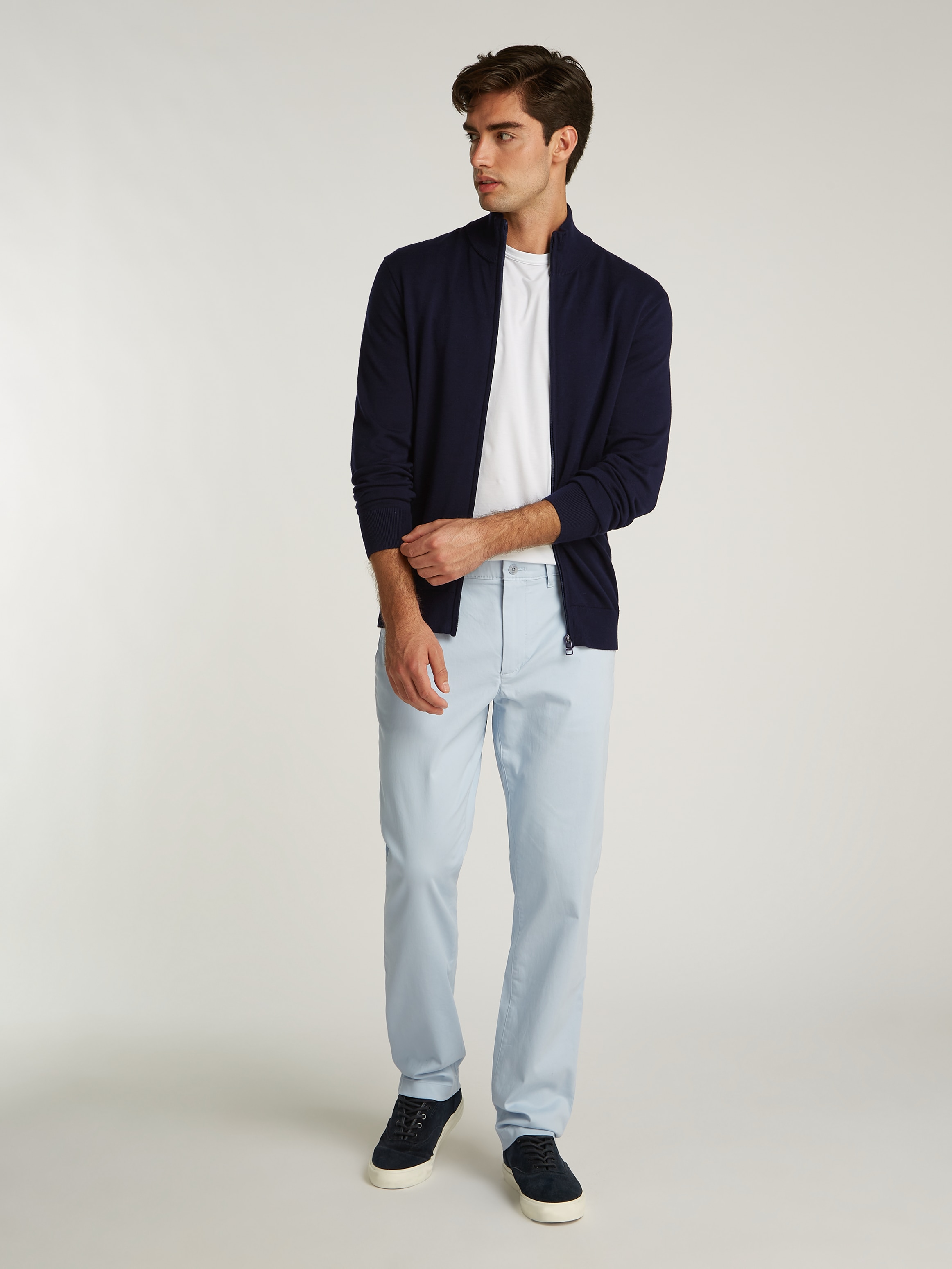 Tommy Hilfiger Strickjacke »ESSENTIAL COTTON ZIP THRU«, mit Logostickerei
