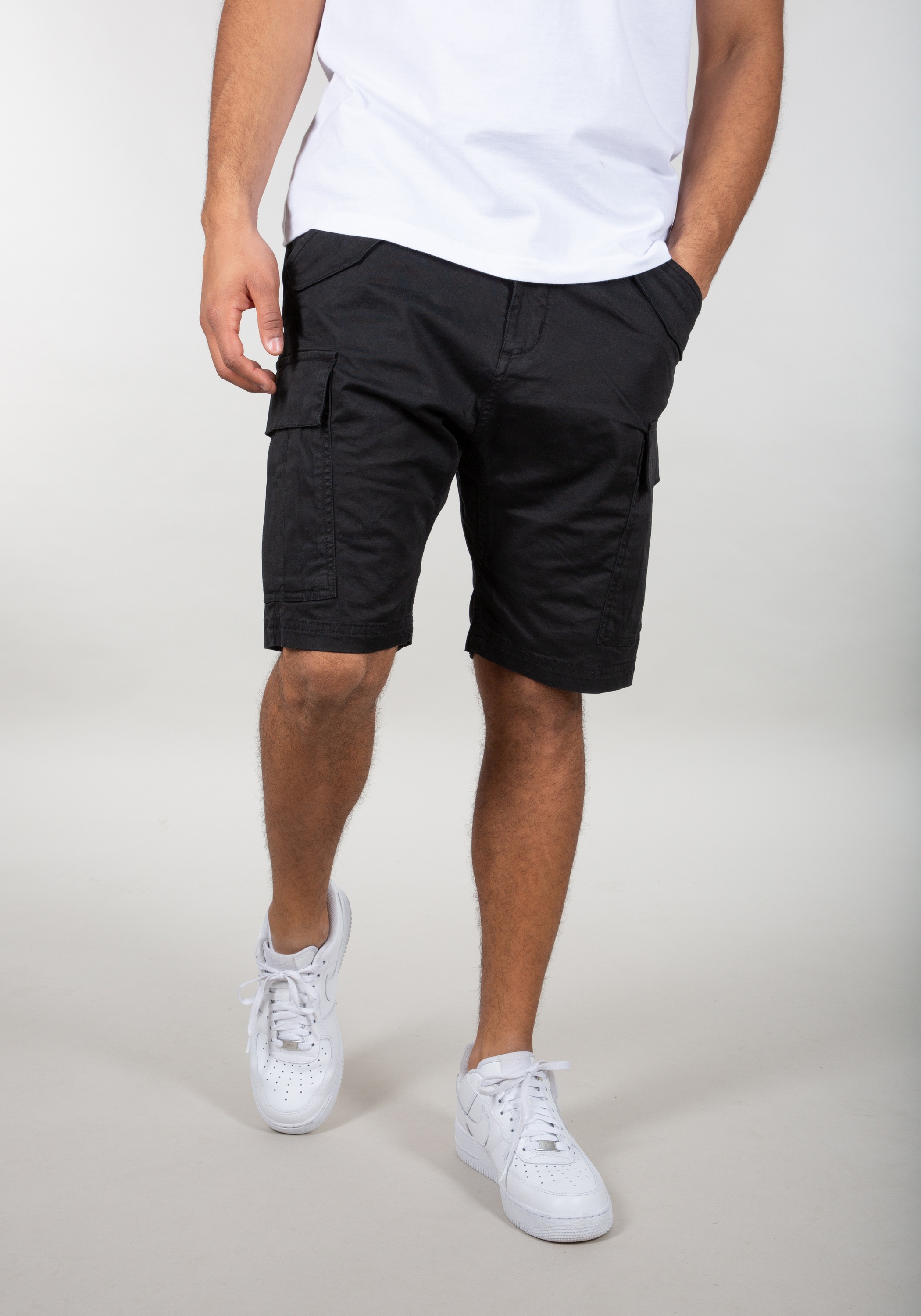 Bild von Alpha Industries Shorts »Alpha Industries Men - Shorts Airman Short«