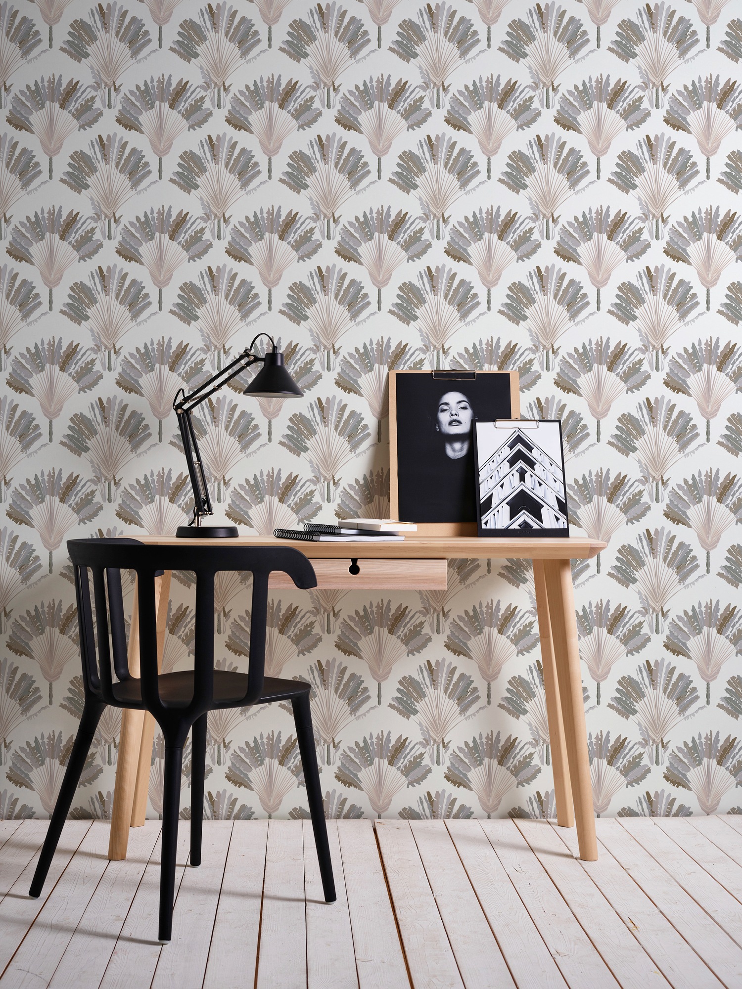 Architects Paper Vliestapete »Jungle Chic«, floral-botanisch-tropisch, Palmentapete Tapete Dschungel Federn Tapeten Wohnzimmer Schlafzimmer