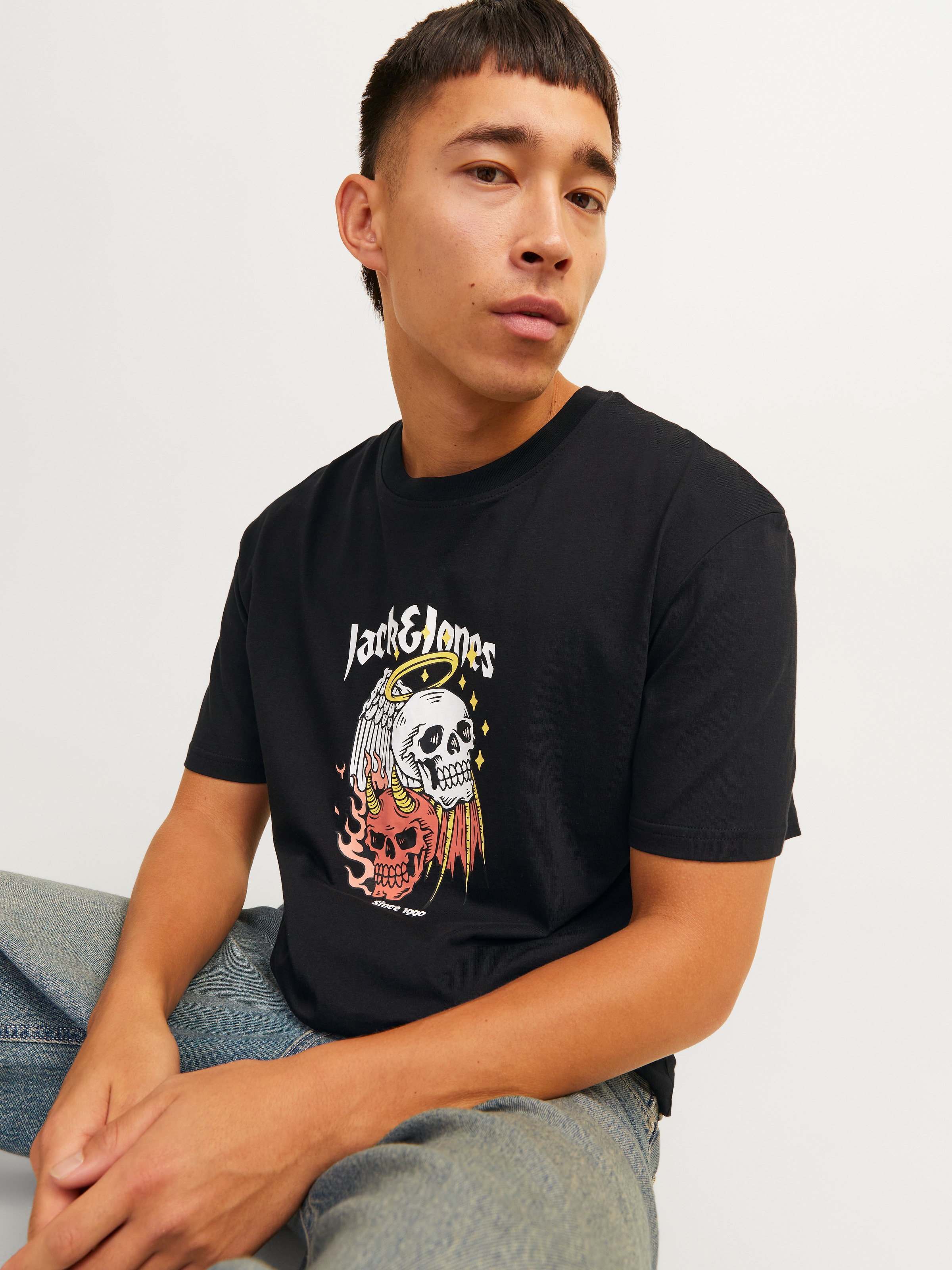 Jack & Jones Rundhalsshirt »JORSEVEN SKULL TEE SS CREW NECK SN«