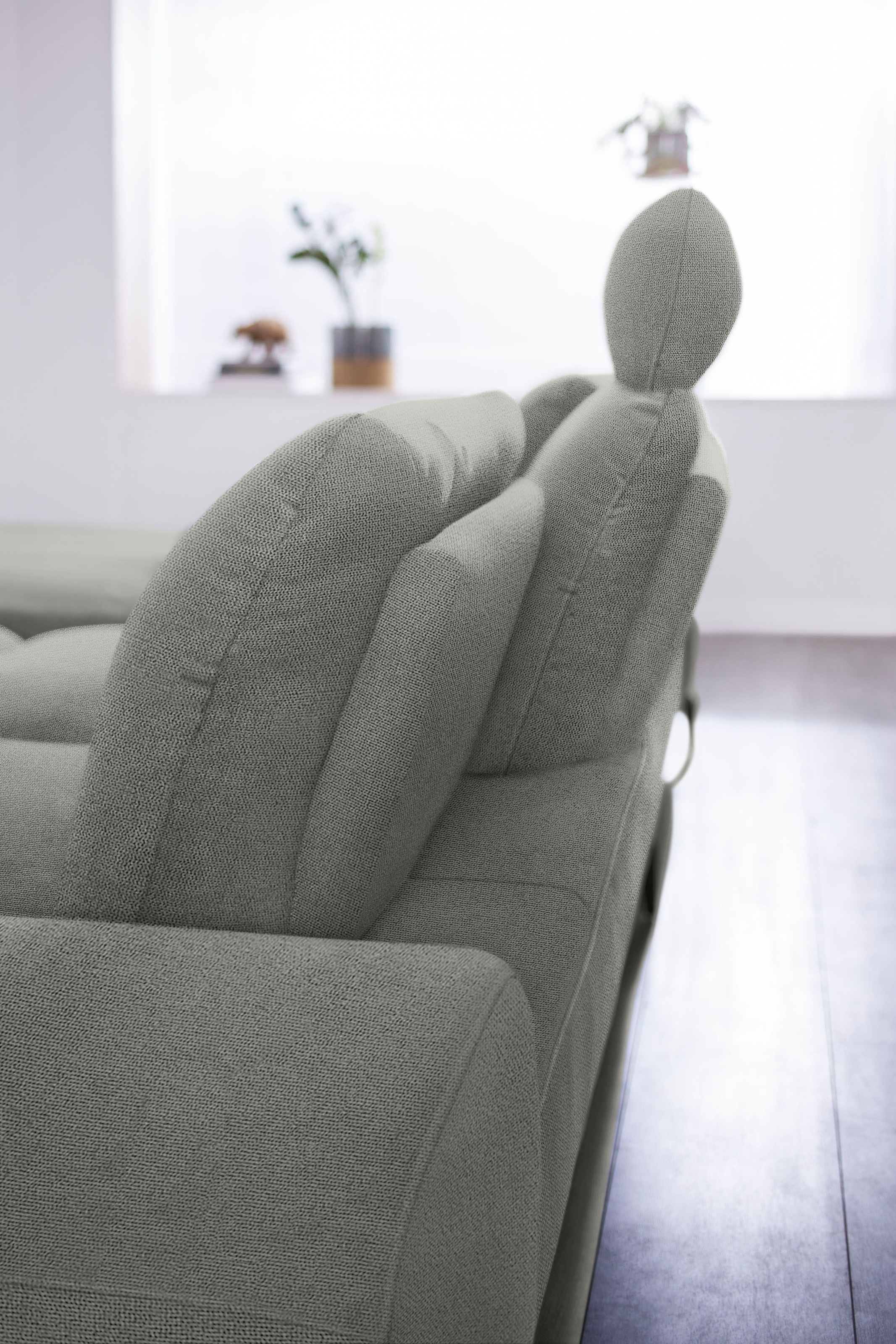 W.SCHILLIG Ecksofa »valentinoo, Designsofa, bequem, elegant und zeitlos, L-Form«, (Set), inklusive Hocker, mit Sitztiefenverstellung, Breite 299 cm