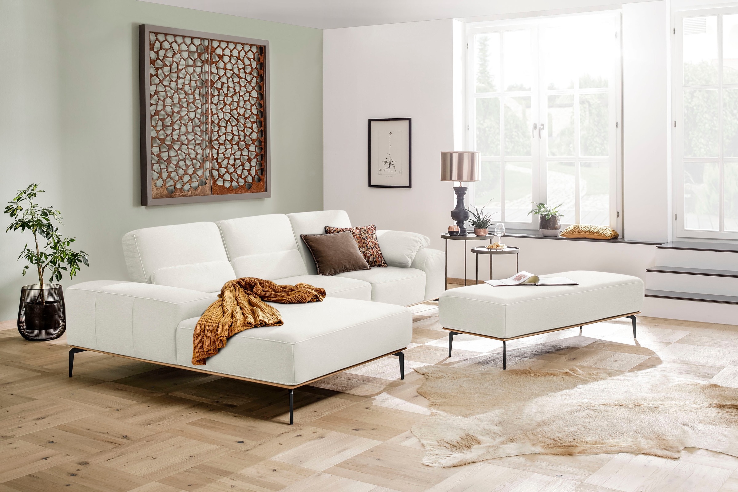 W.SCHILLIG Ecksofa »run, Designsofa mit tollem Sitzkomfort, bequem, L-Form«, mit Holzsockel, Füße in Schwarz pulverbeschichtet, Breite 299 cm