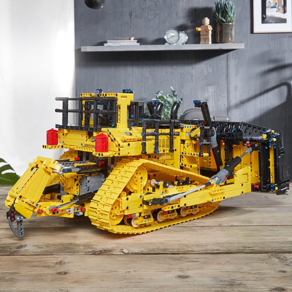 LEGO® Konstruktionsspielsteine »Appgesteuerter Cat® D11 Bulldozer (42131), LEGO® Technic«, (3854 St.)