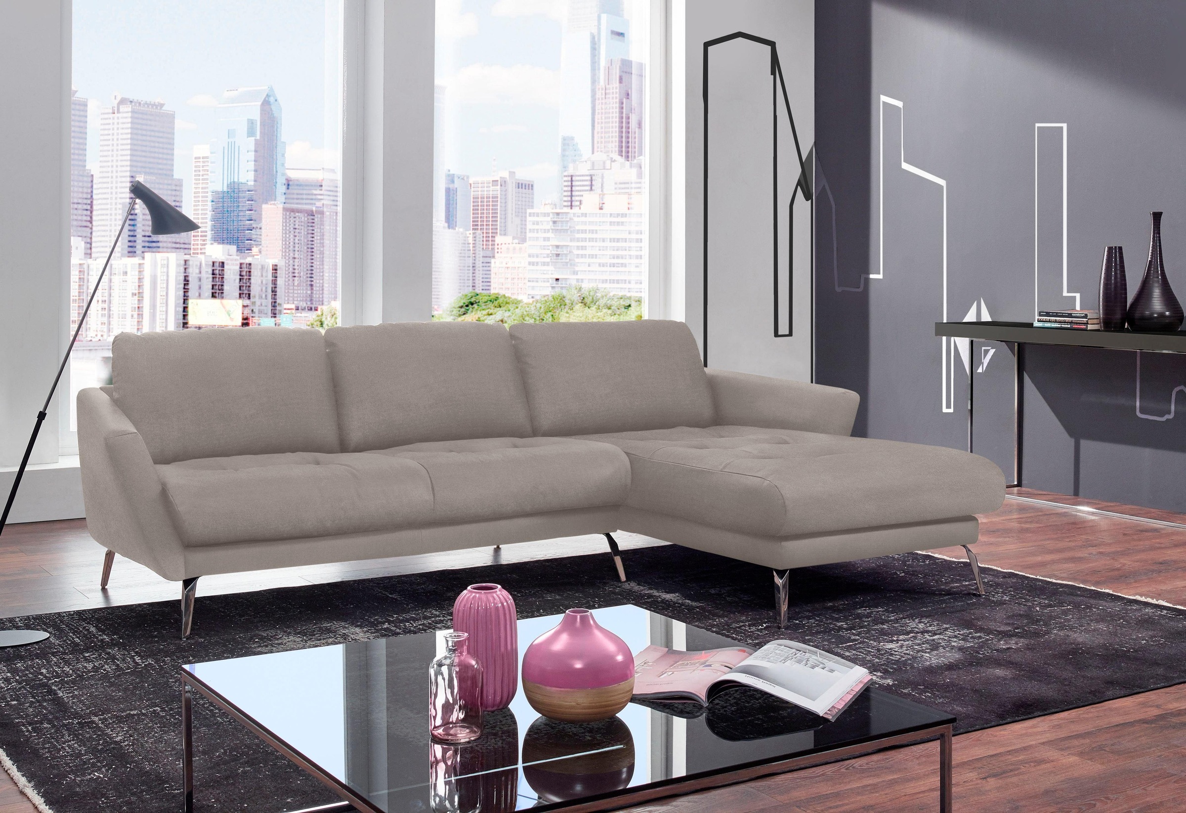 W.SCHILLIG Ecksofa »softy, Designsofa, zeitlos und elegant, hoher Sitzkomfort, L-Form«, mit dekorativer Heftung im Sitz, Füße Chrom glänzend